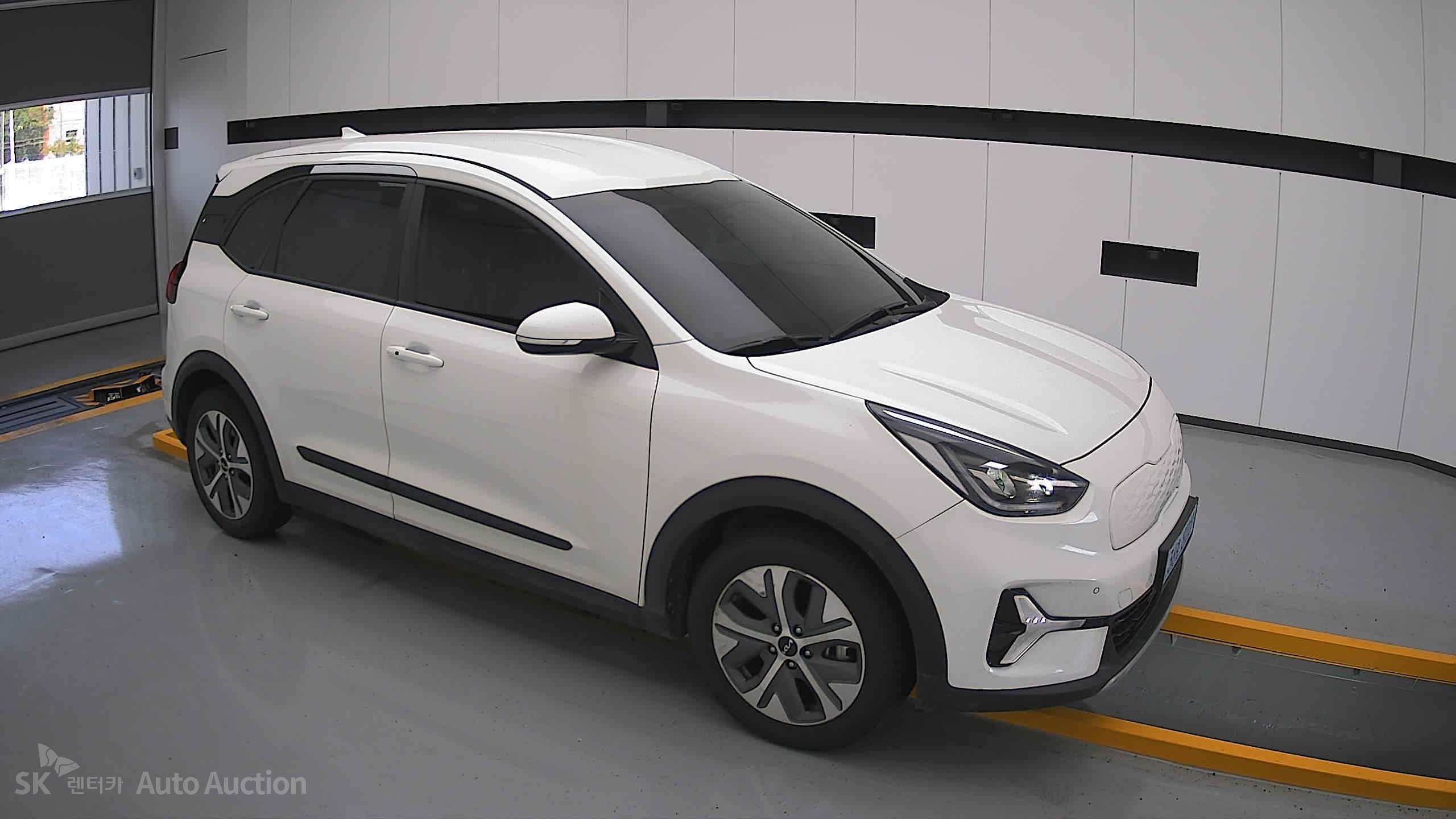 2023 - kia niro