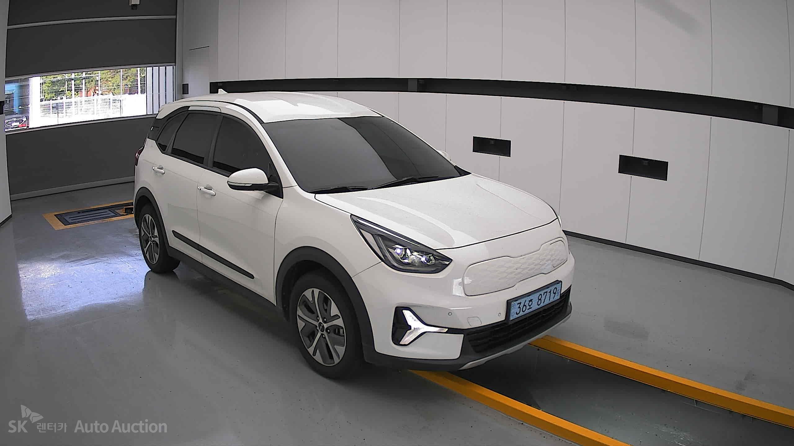 2023 - kia niro