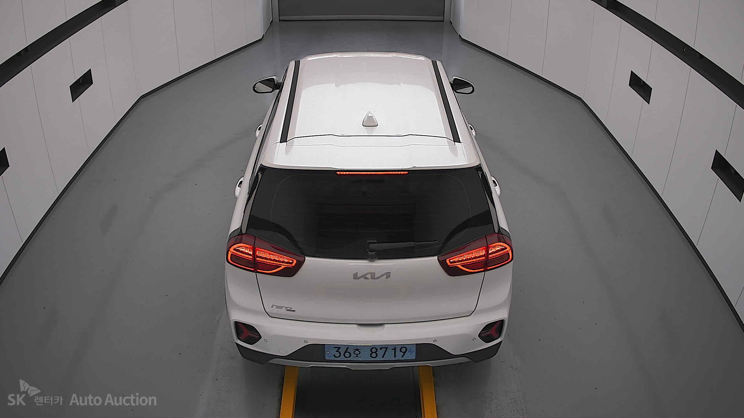 2023 - kia niro