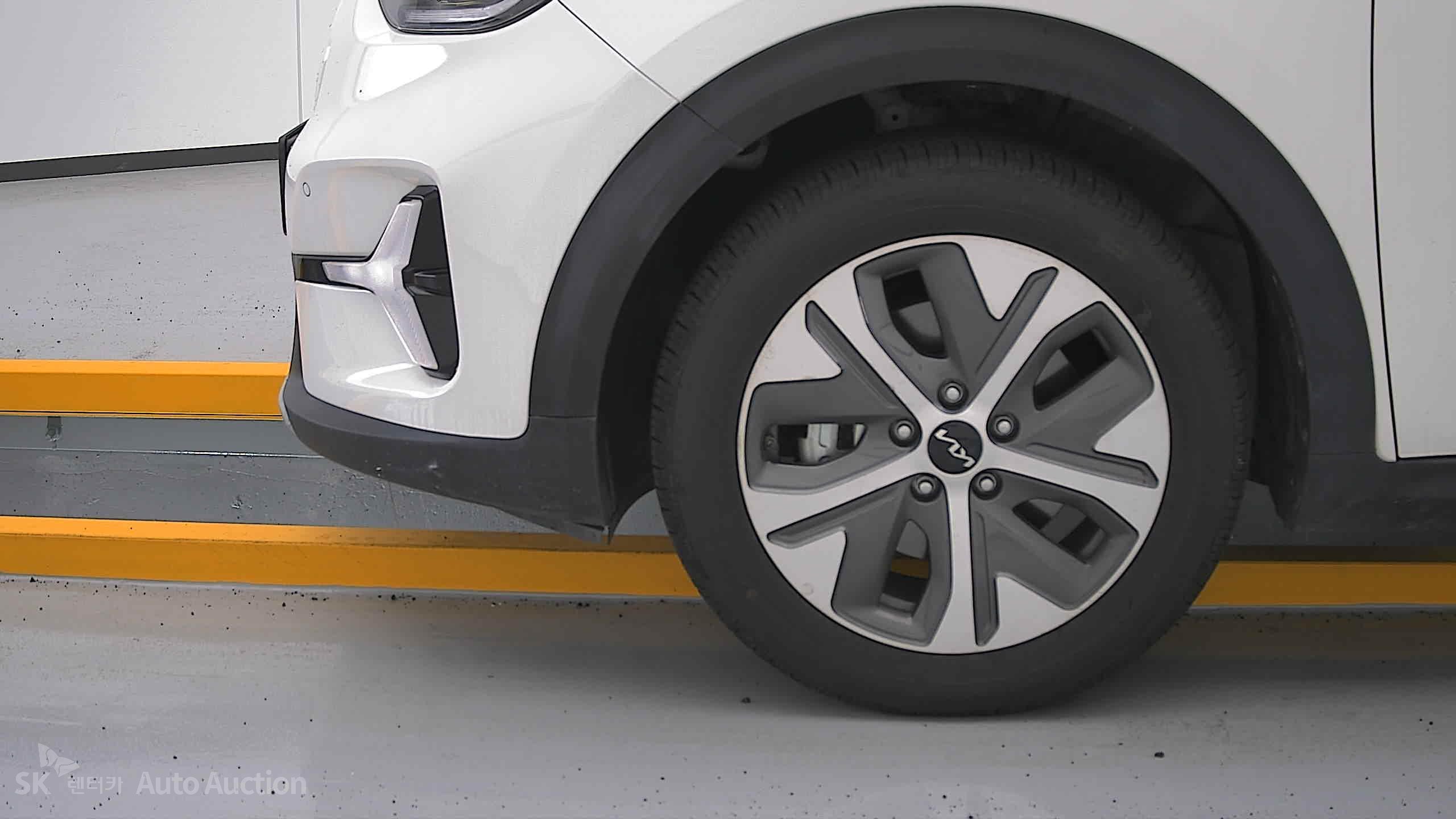 2023 - kia niro