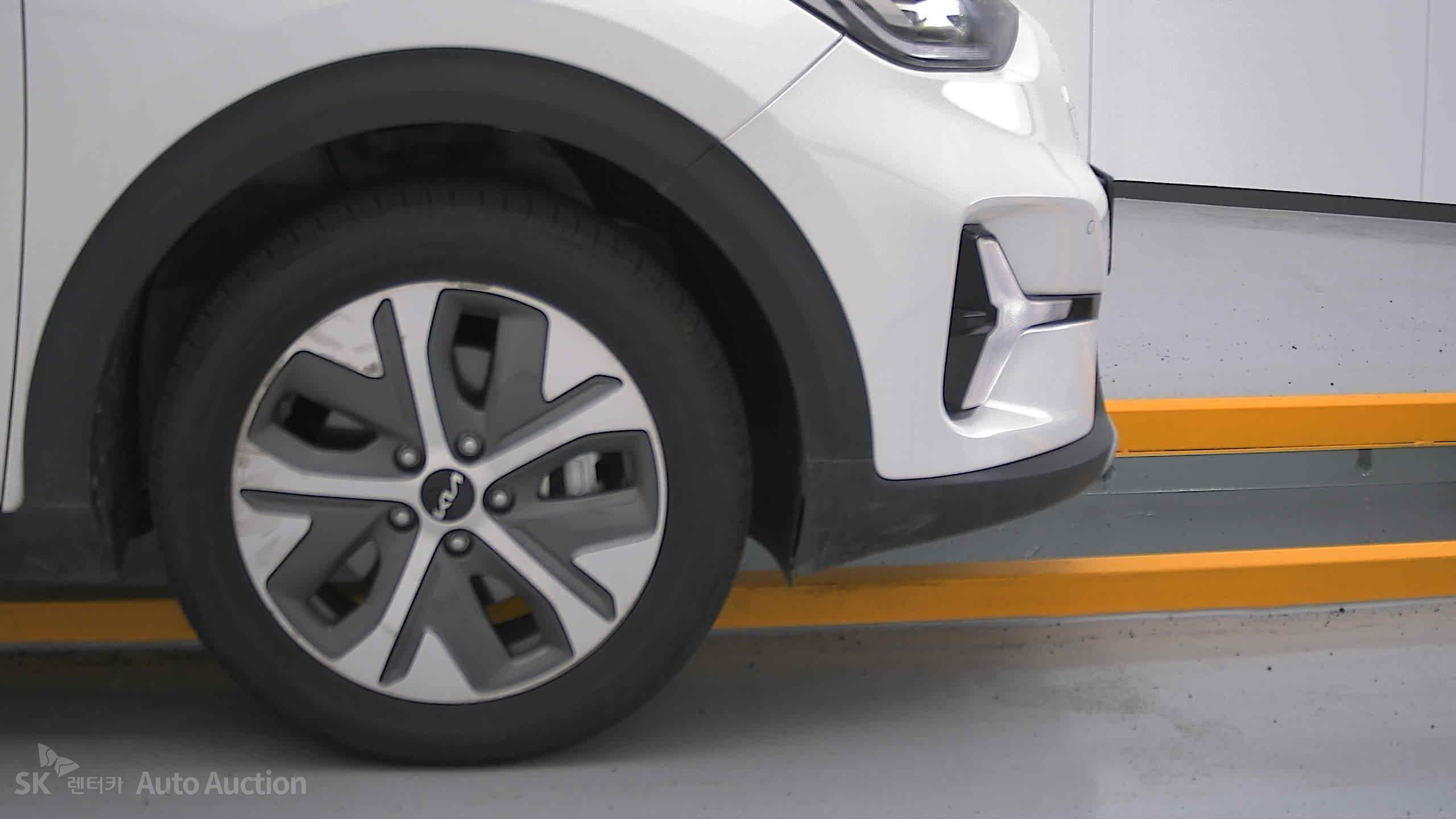2023 - kia niro