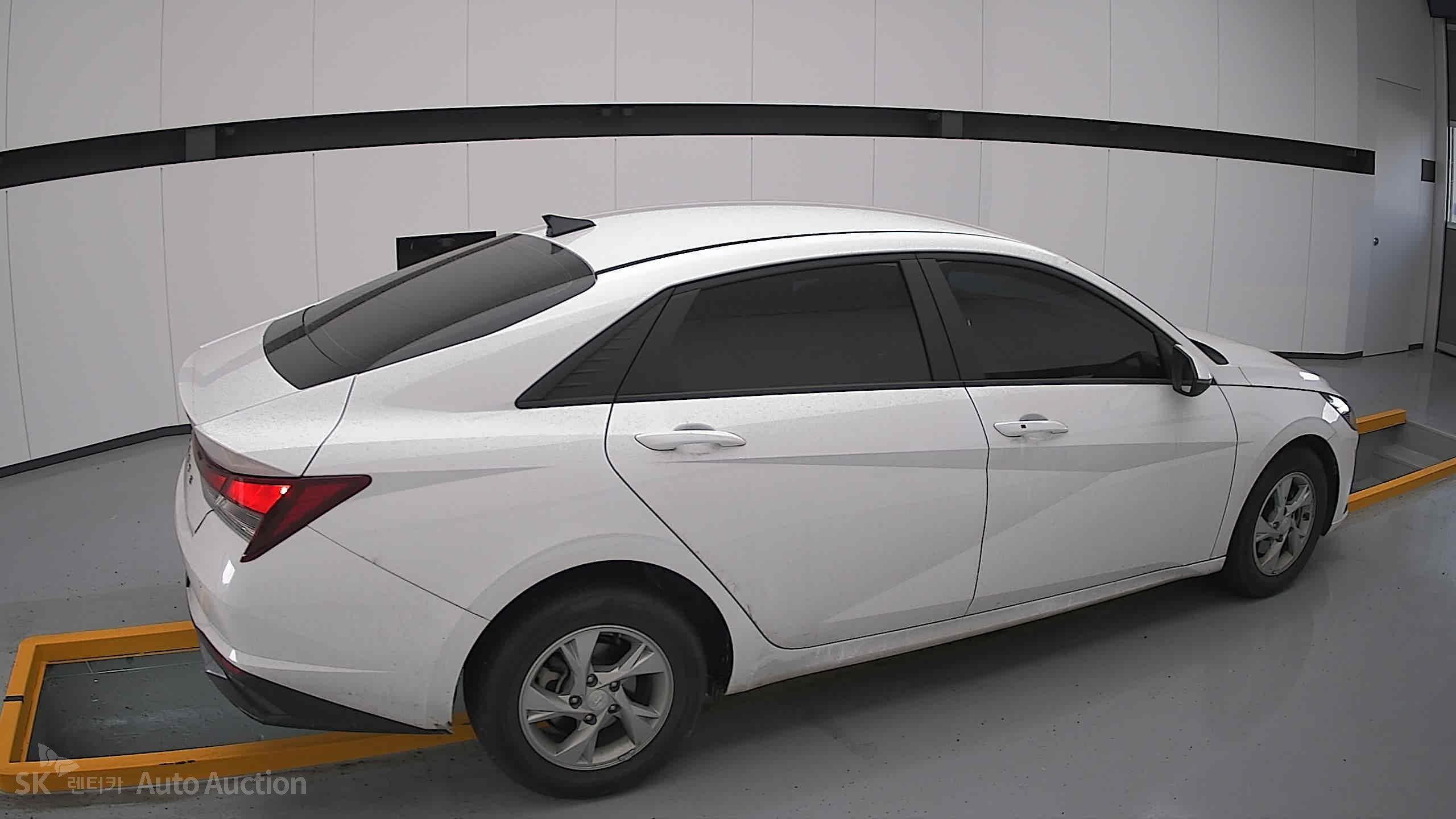 2023 - hyundai avante