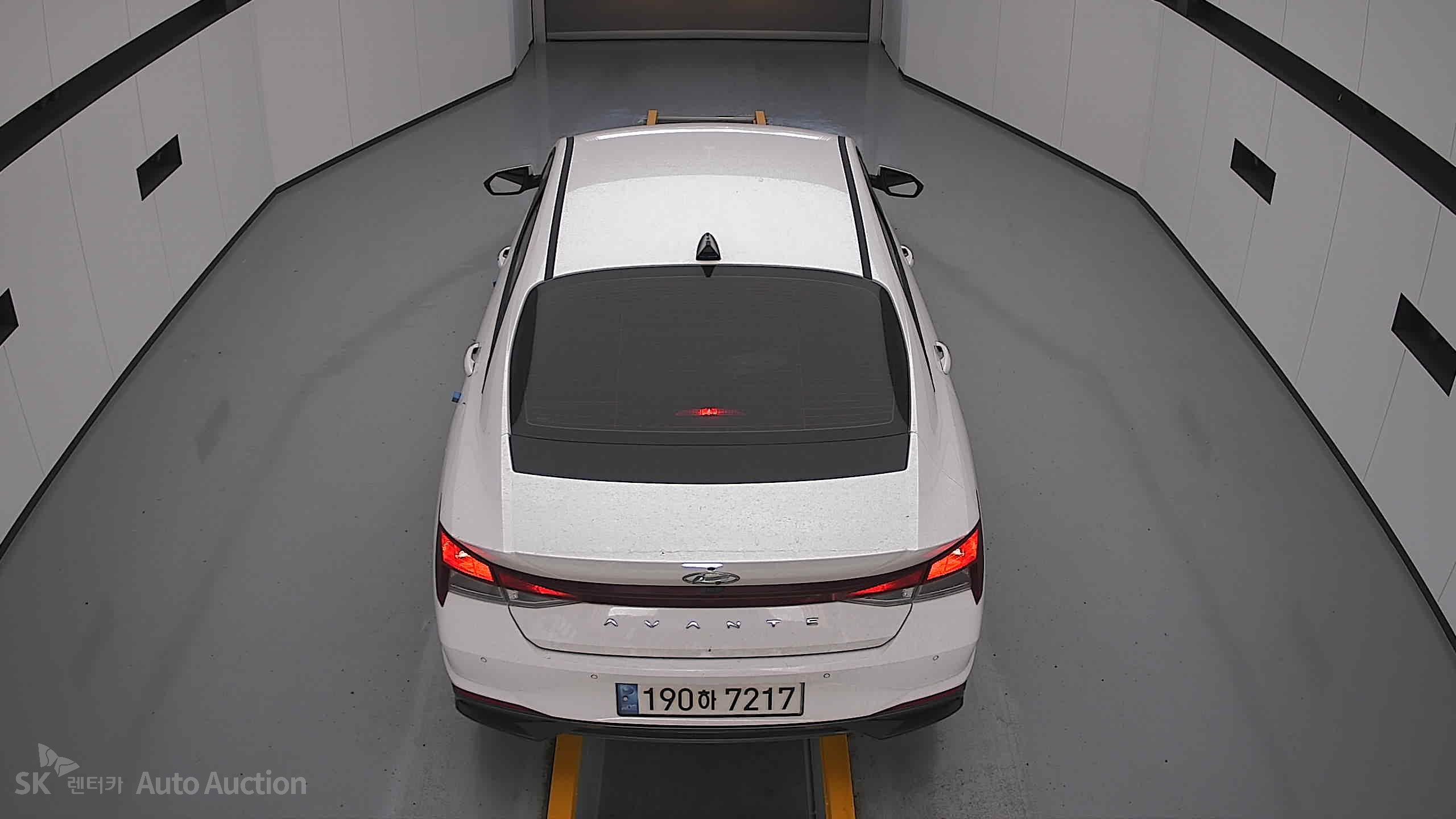 2023 - hyundai avante