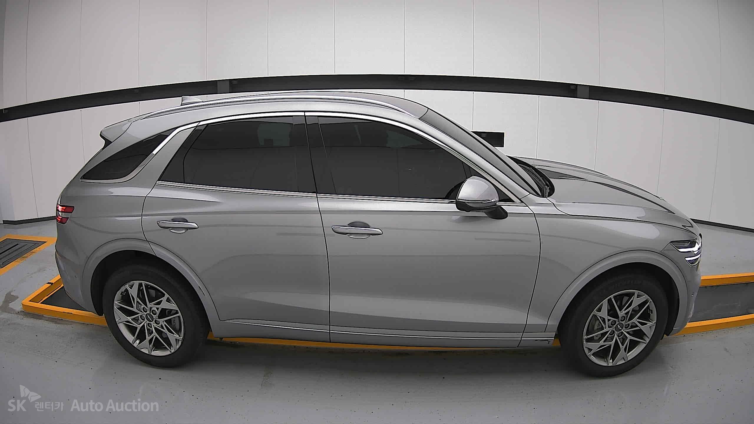 2023 - genesis gv70