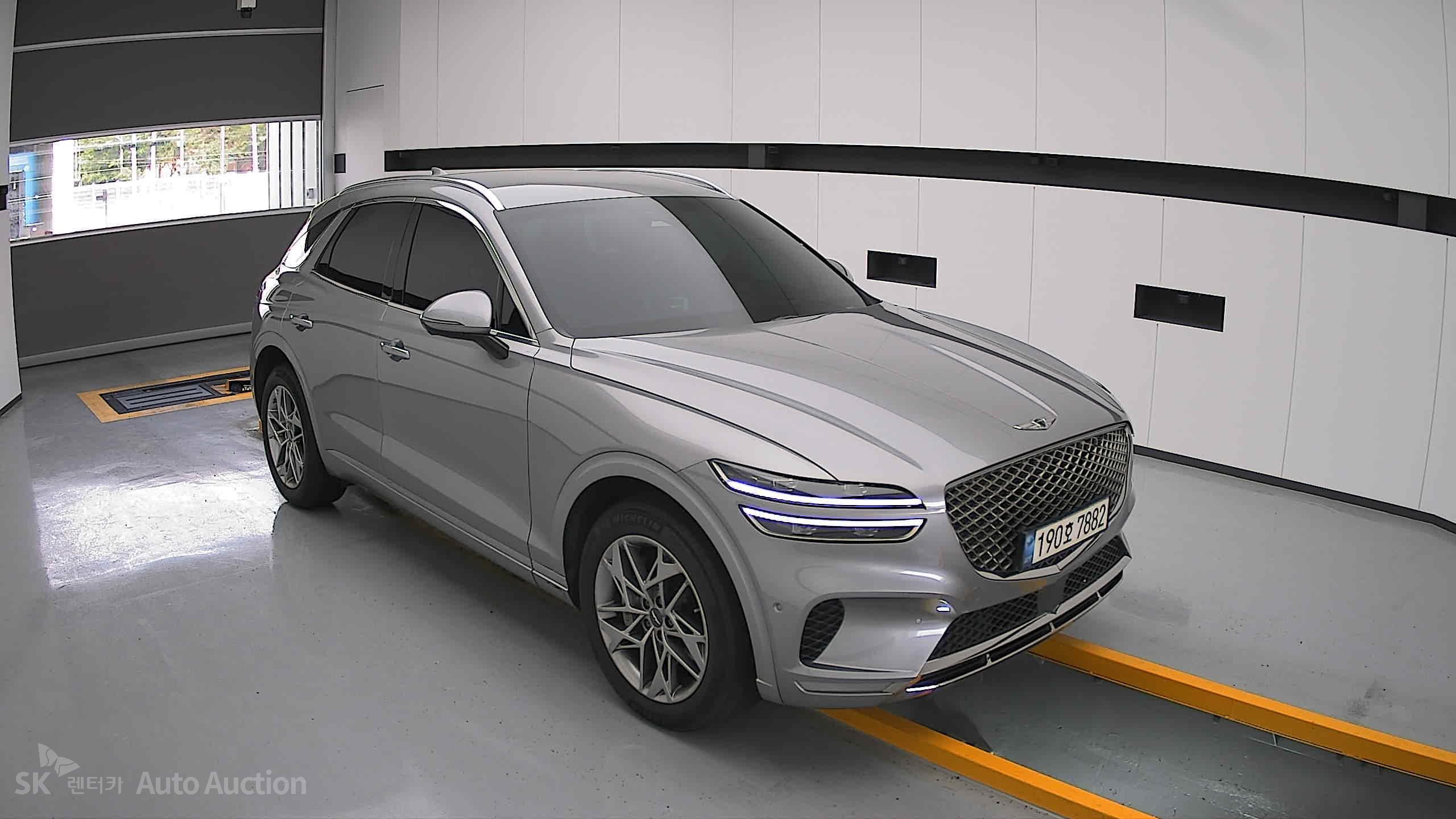 2023 - genesis gv70