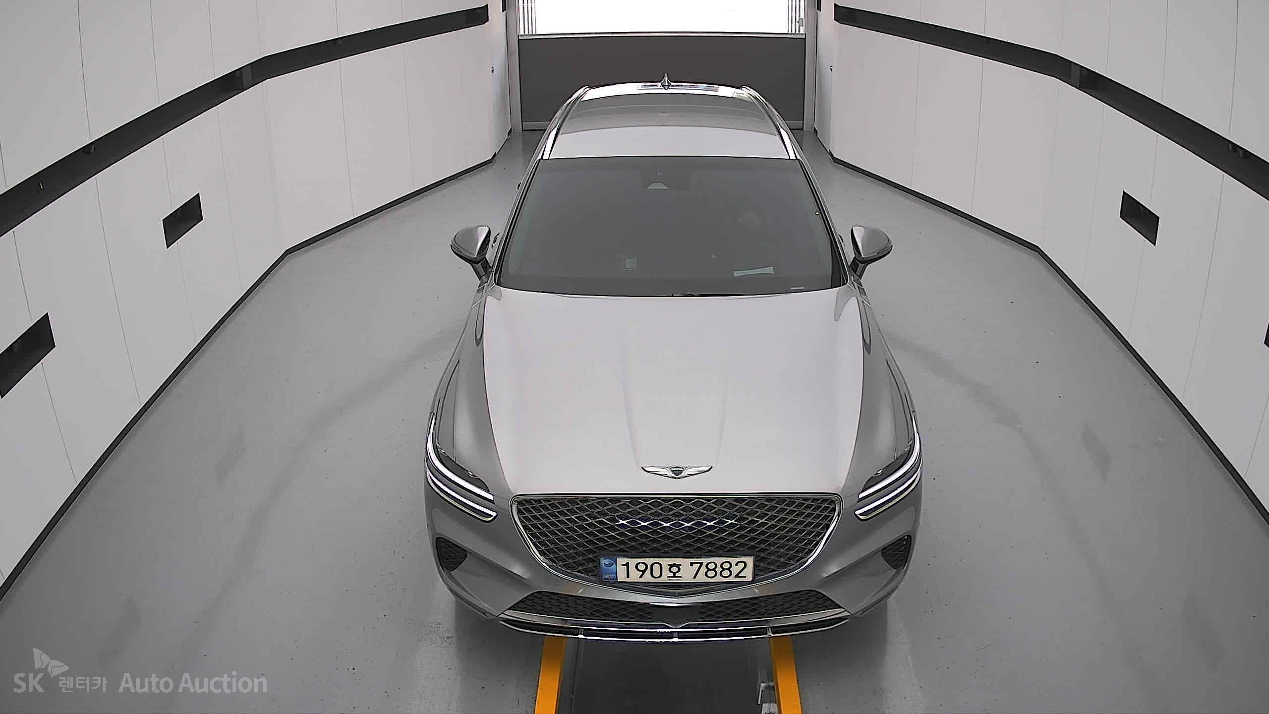 2023 - genesis gv70