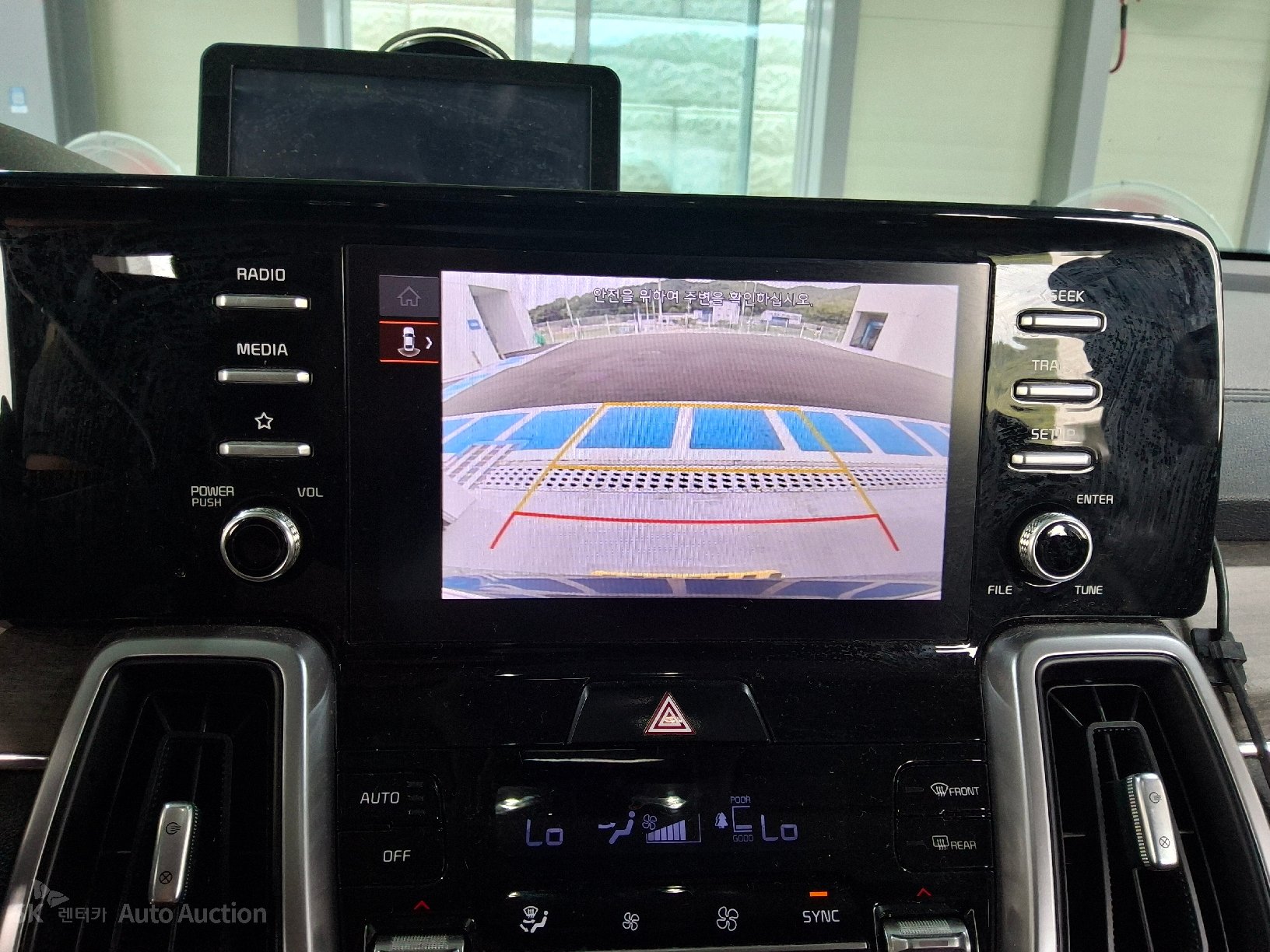 2022 - kia sorento