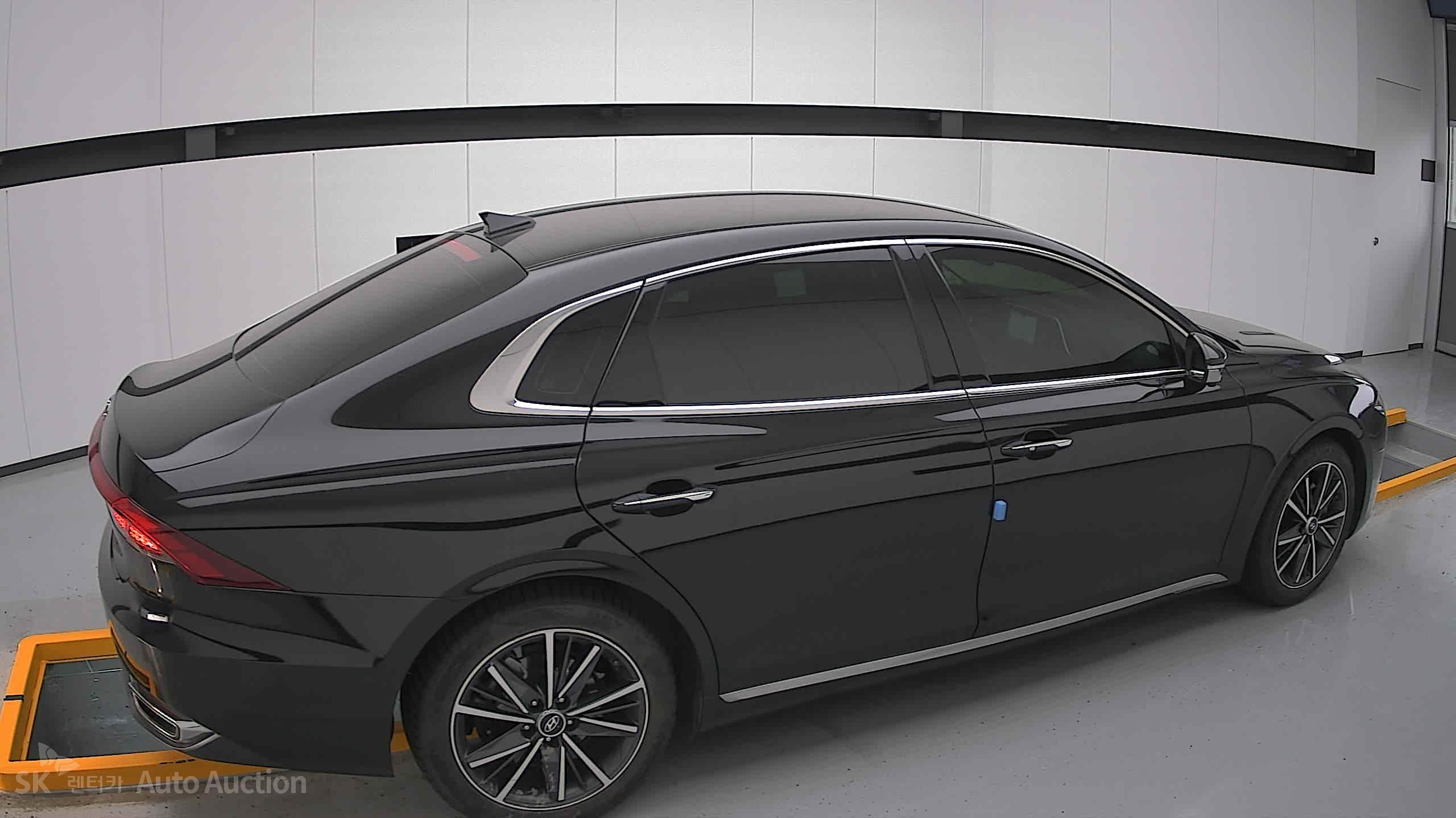 2023 - hyundai grandeur