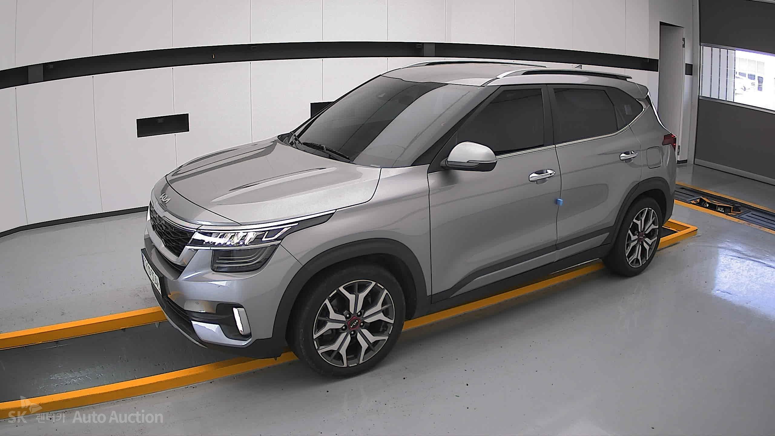 2023 - kia seltos
