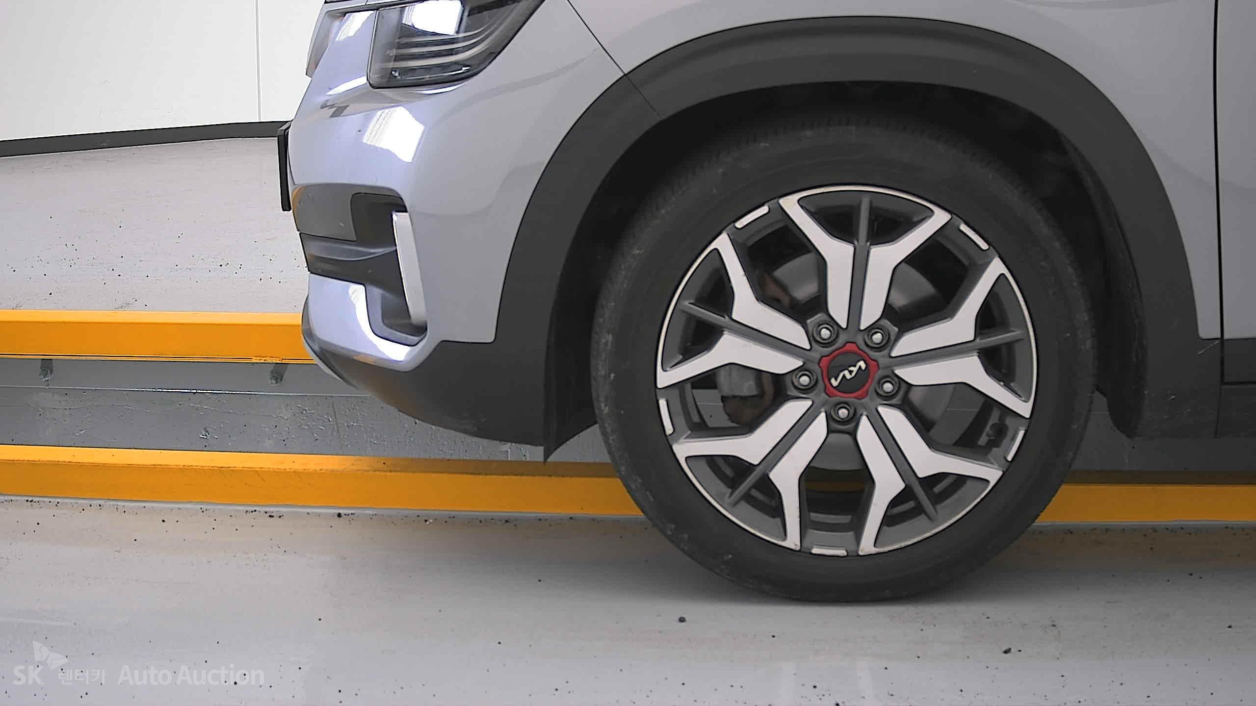 2023 - kia seltos