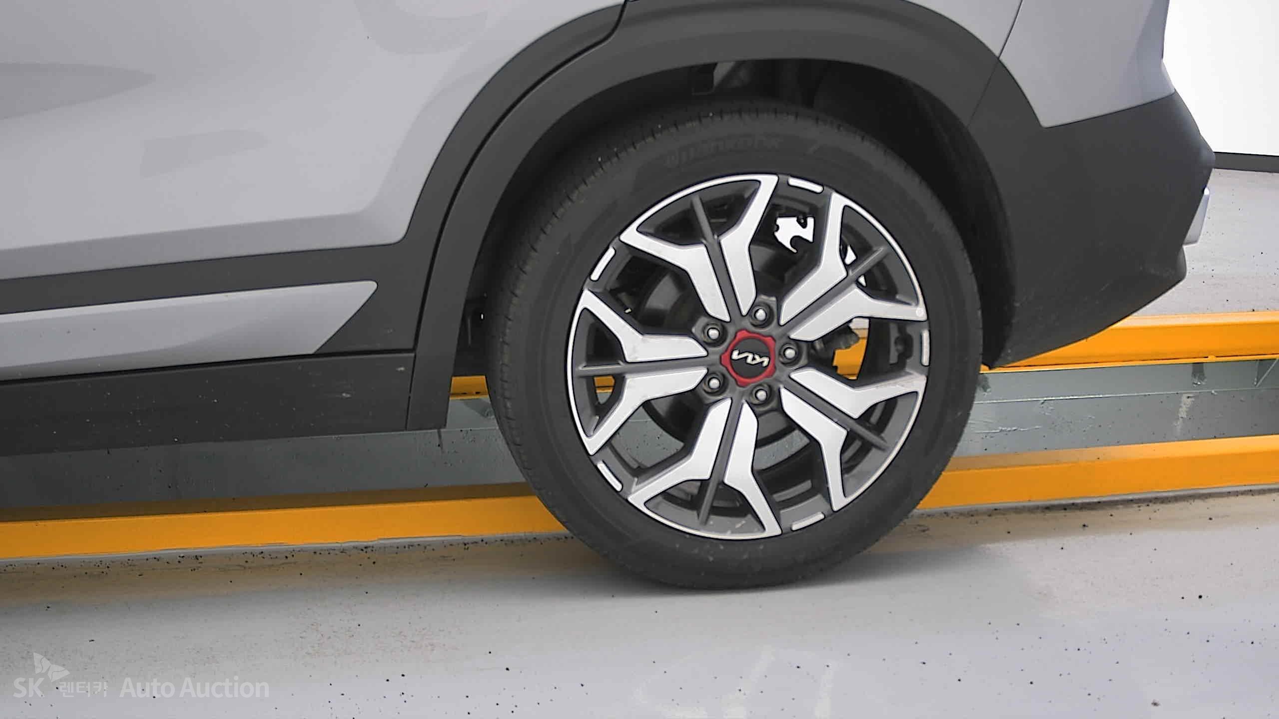 2023 - kia seltos