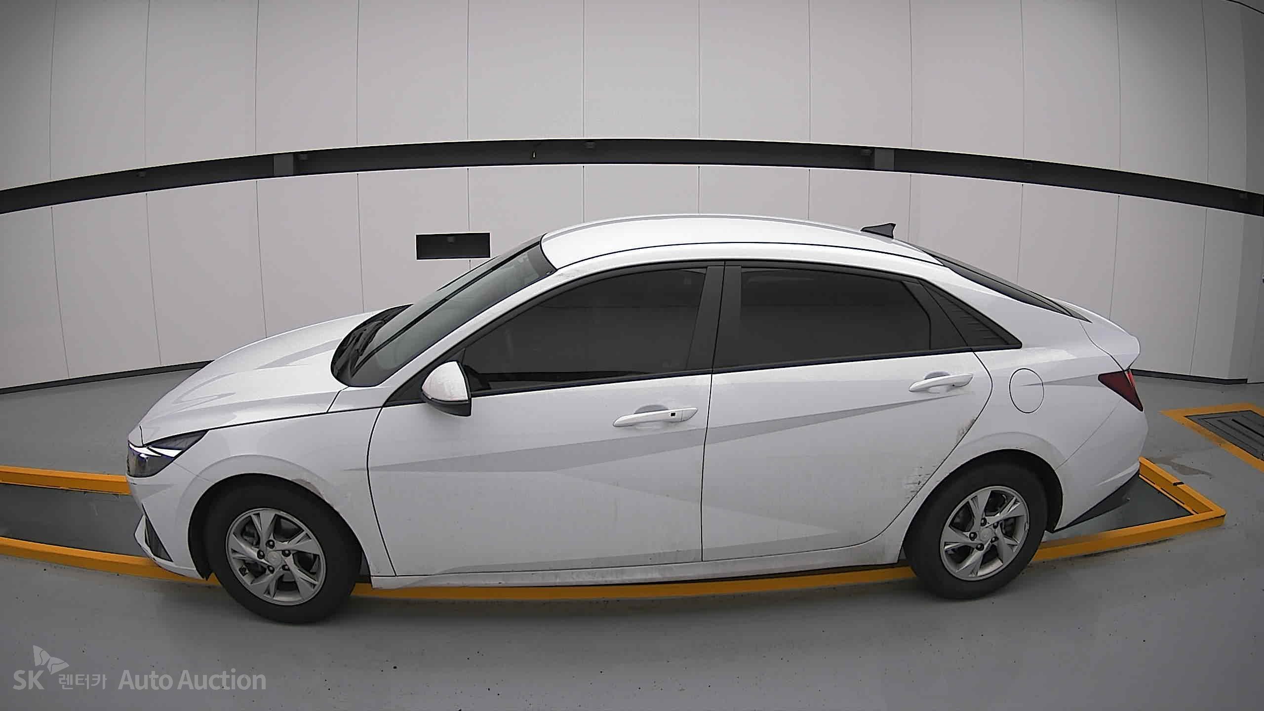 2022 - hyundai avante