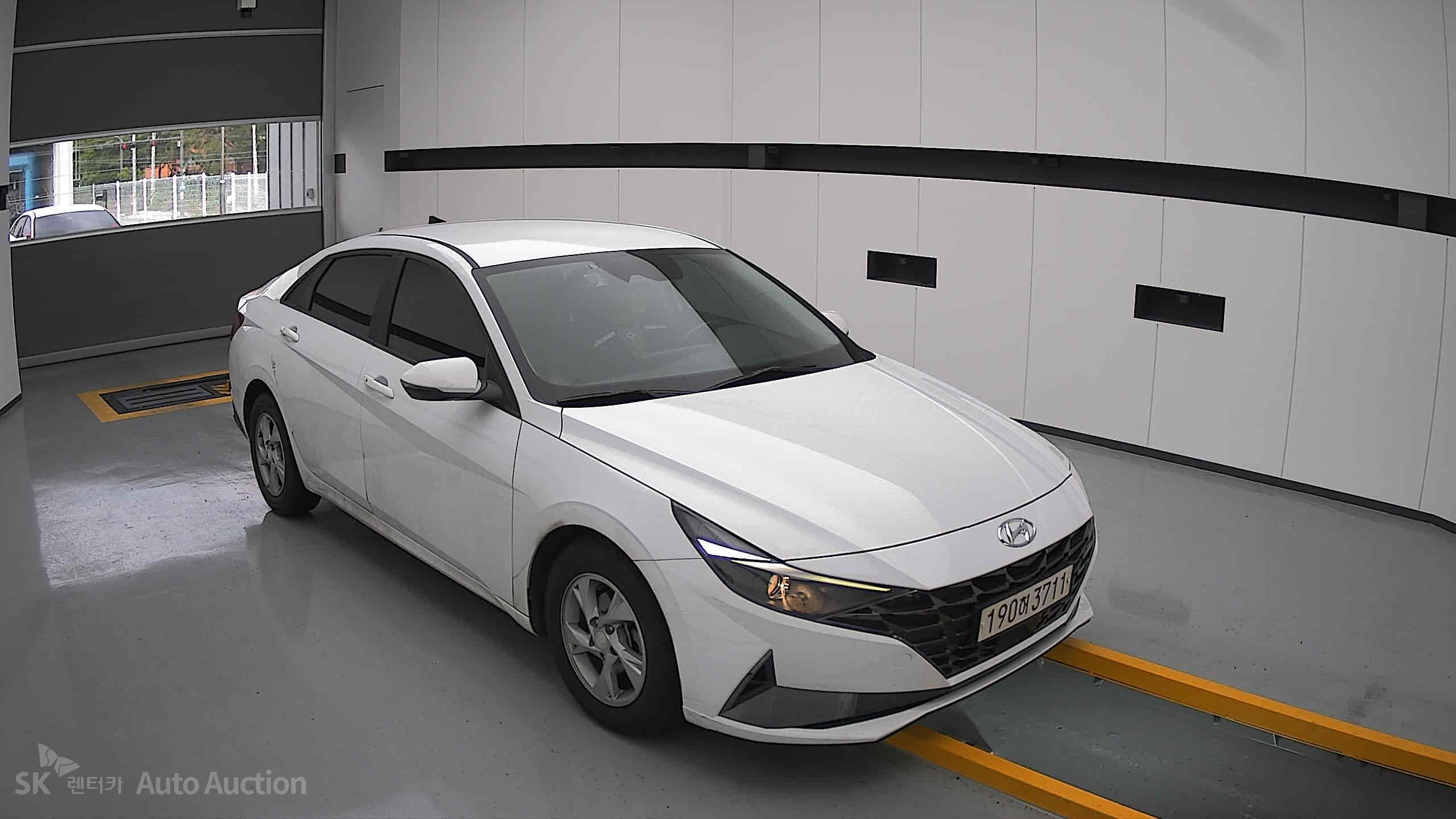 2022 - hyundai avante
