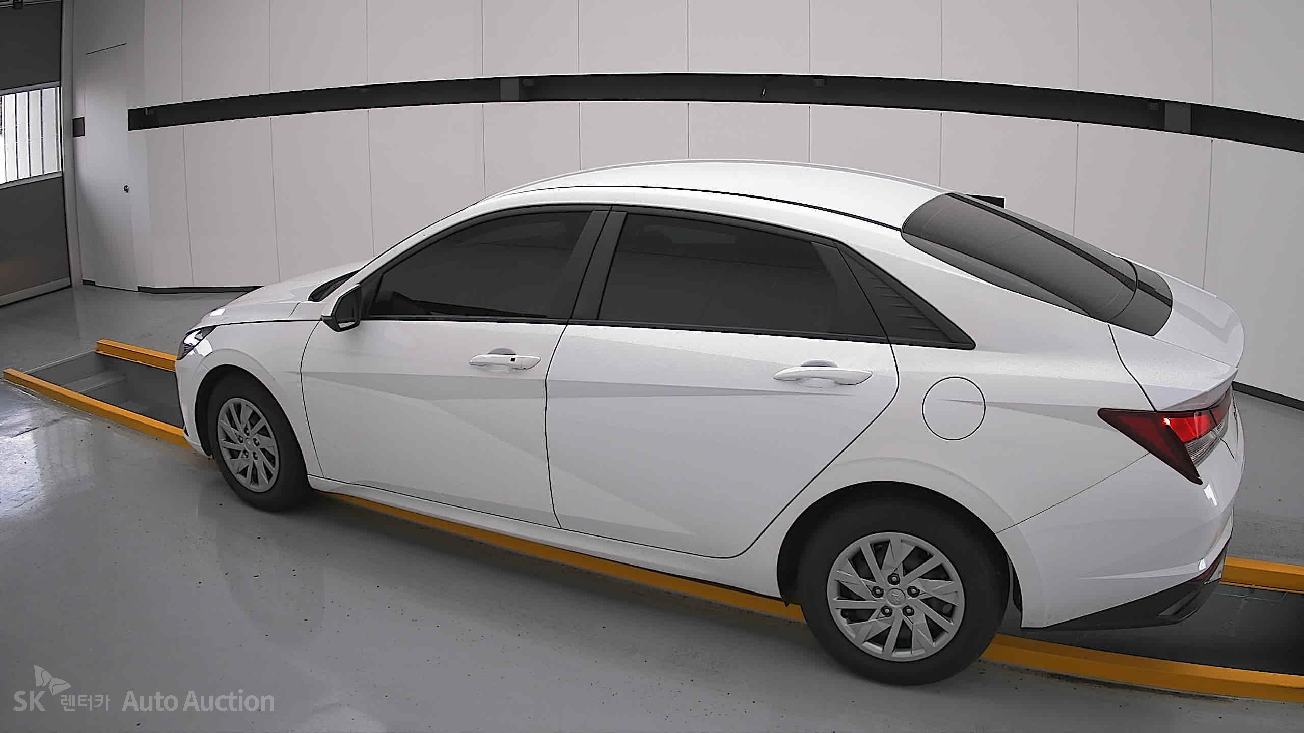 2023 - hyundai avante