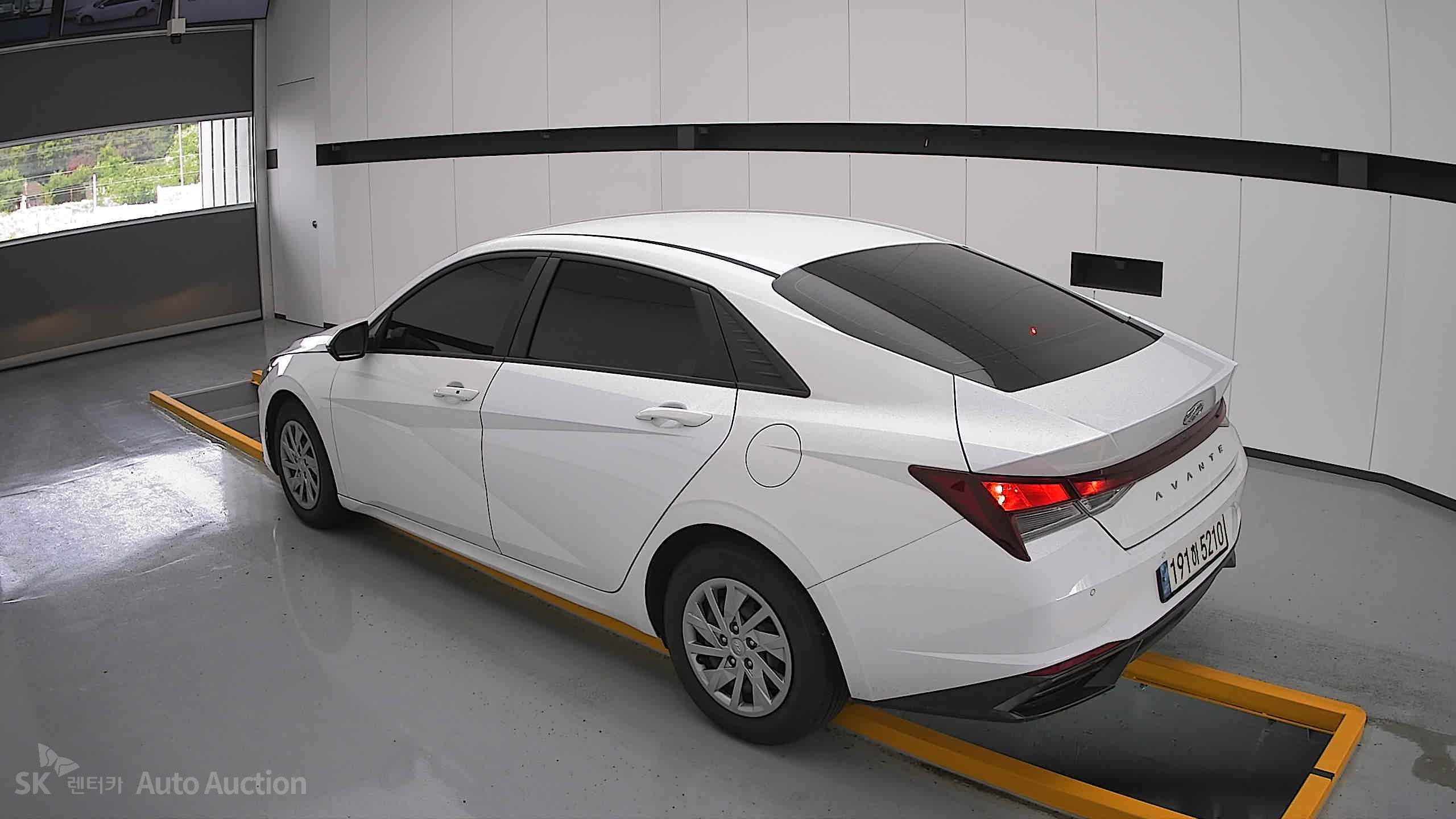2023 - hyundai avante