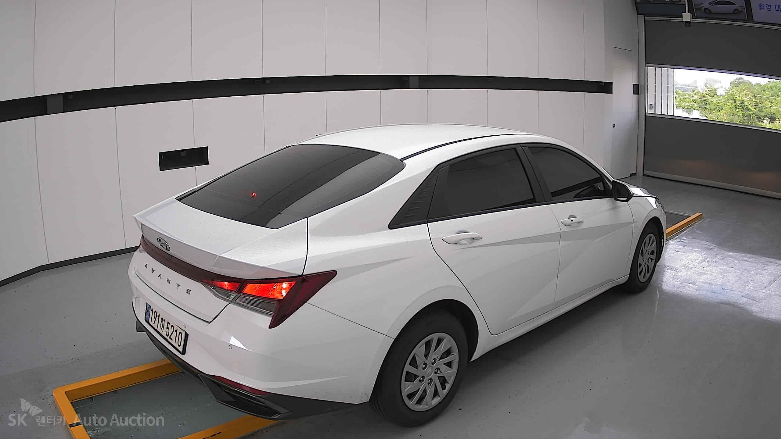 2023 - hyundai avante