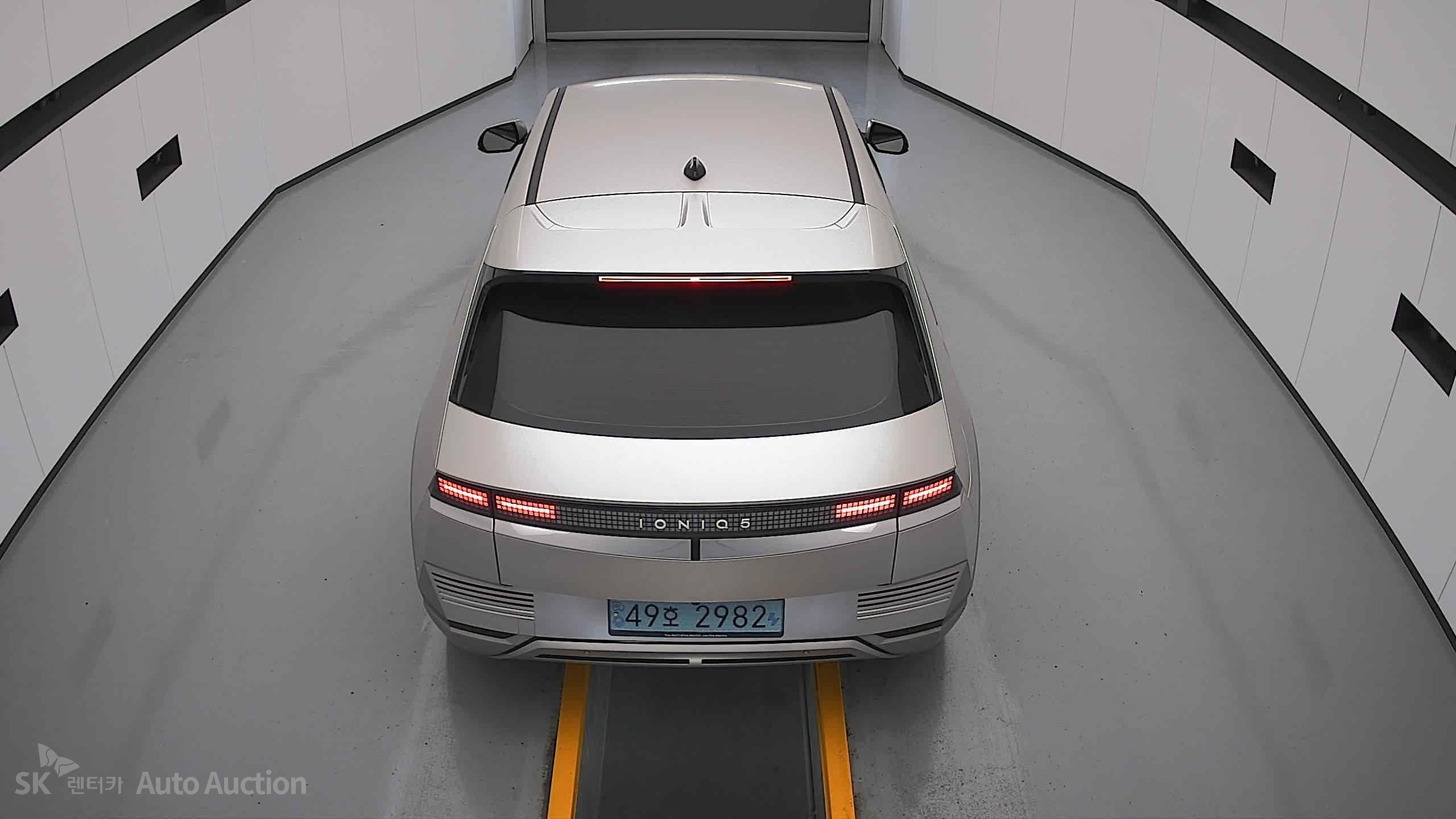 2022 - hyundai ioniq