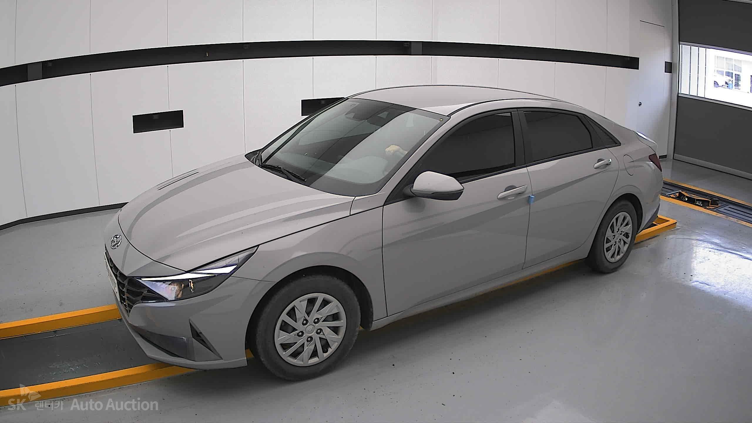 2021 - hyundai avante