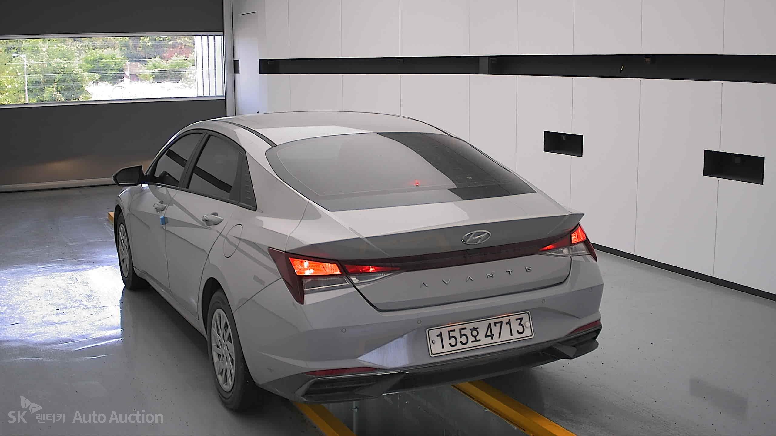 2021 - hyundai avante