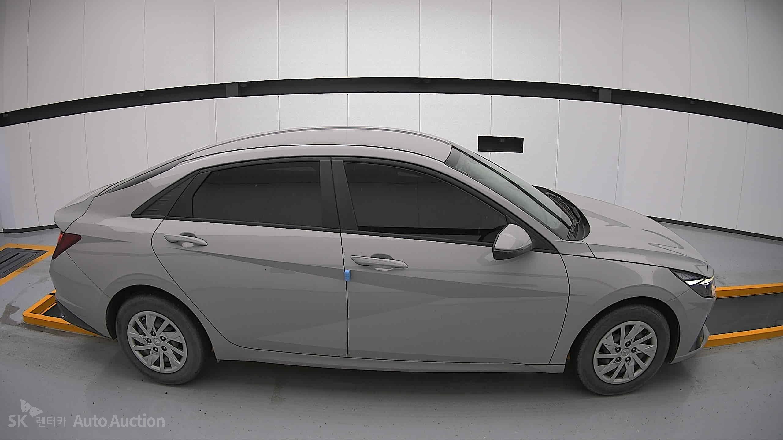 2021 - hyundai avante