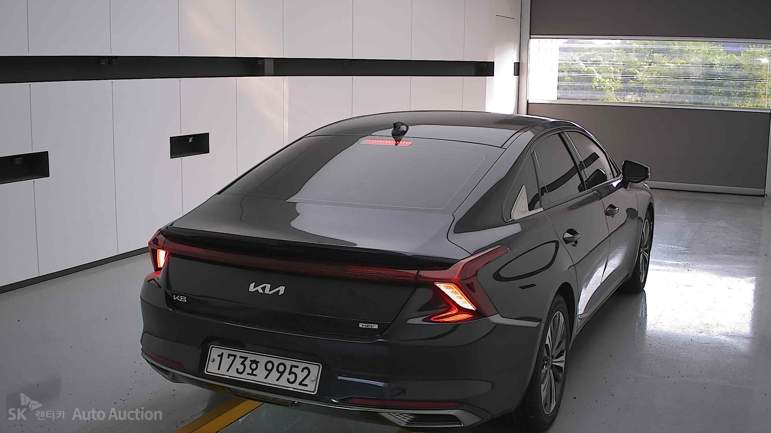 2022 - kia k8