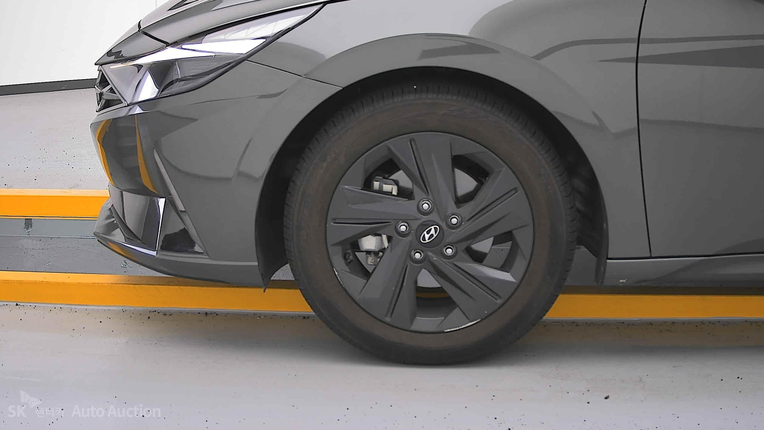 2023 - hyundai avante