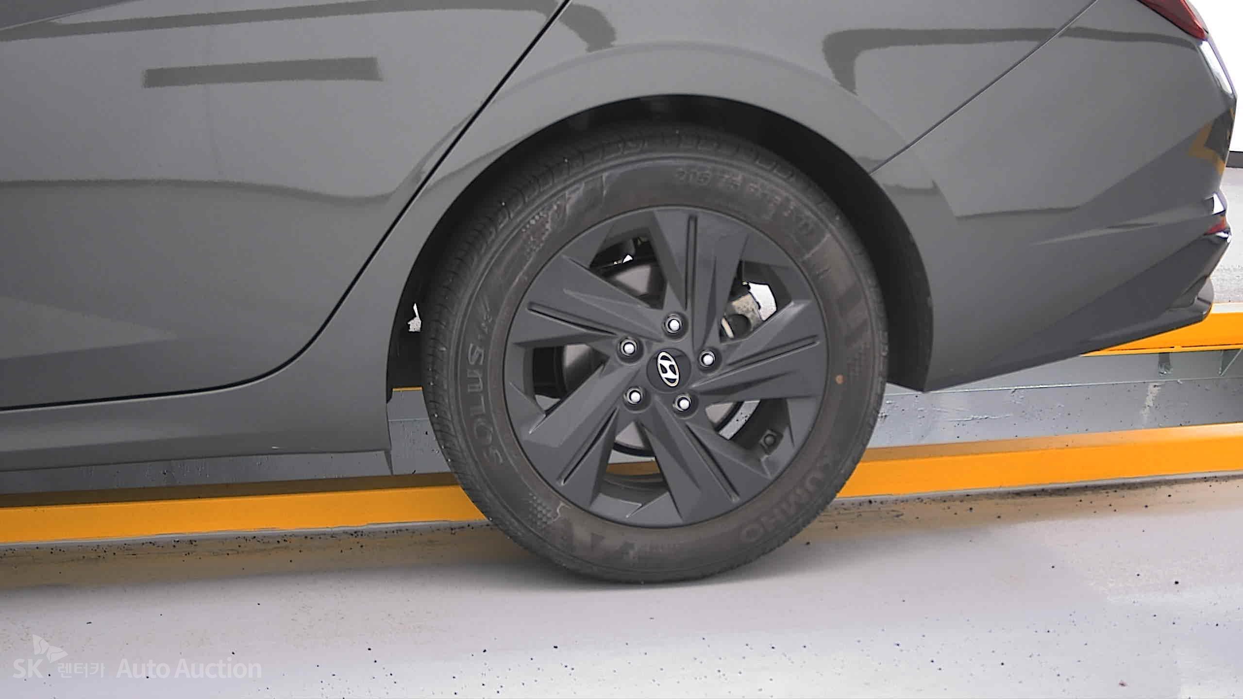 2023 - hyundai avante
