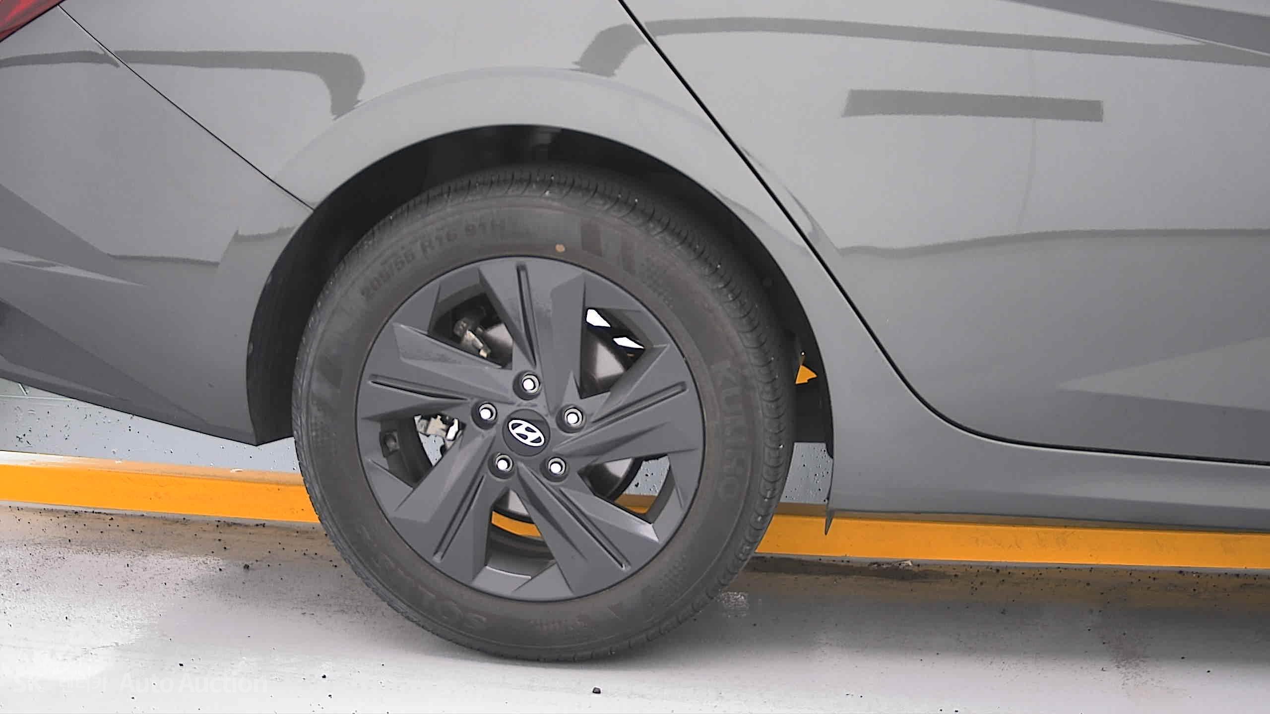 2023 - hyundai avante