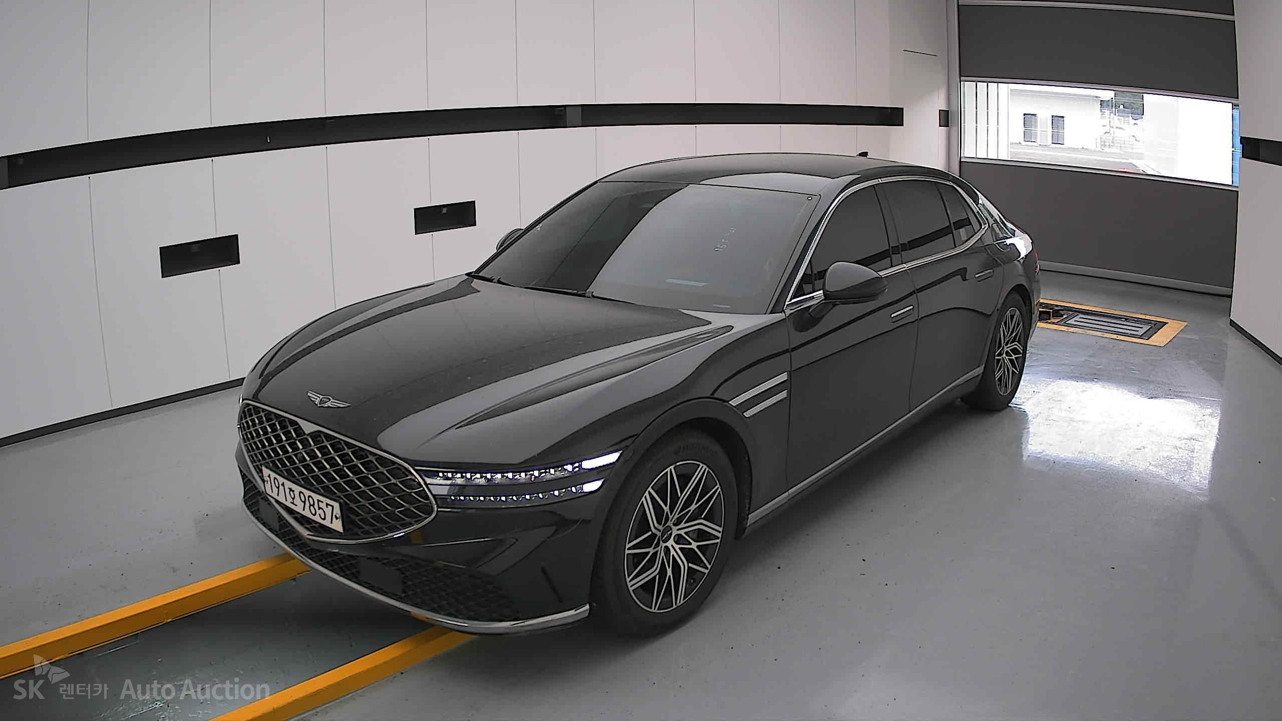2023 - genesis g90