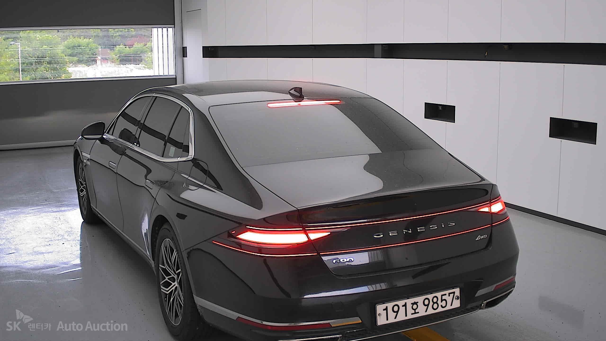 2023 - genesis g90