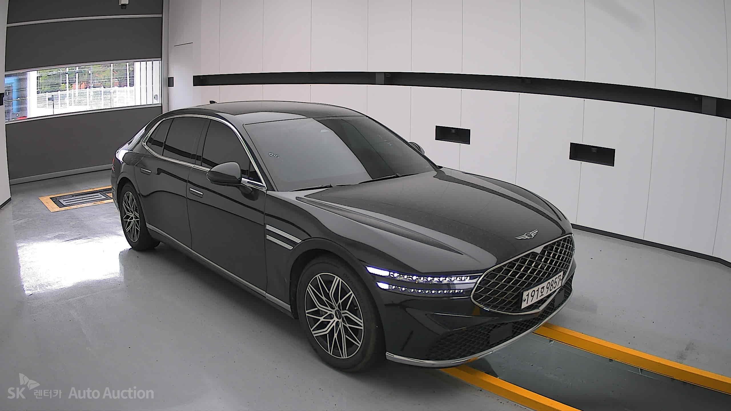 2023 - genesis g90