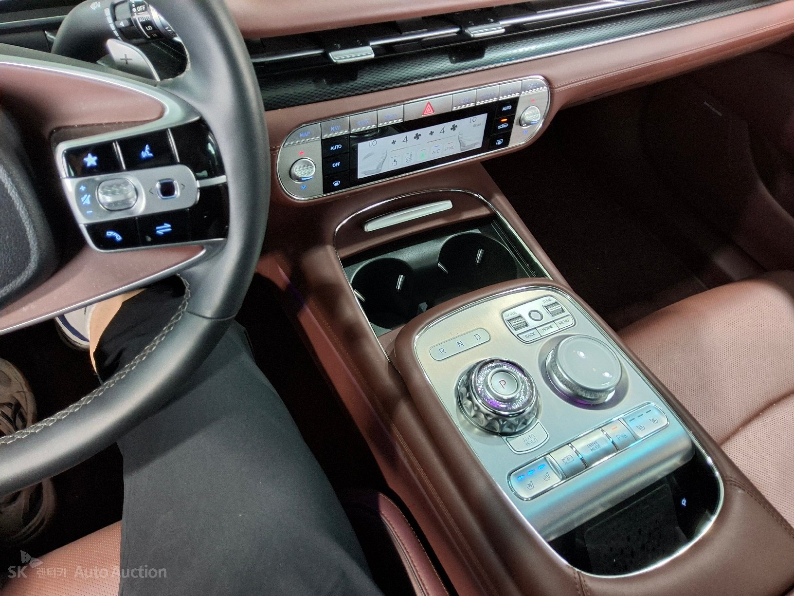 2023 - genesis g90