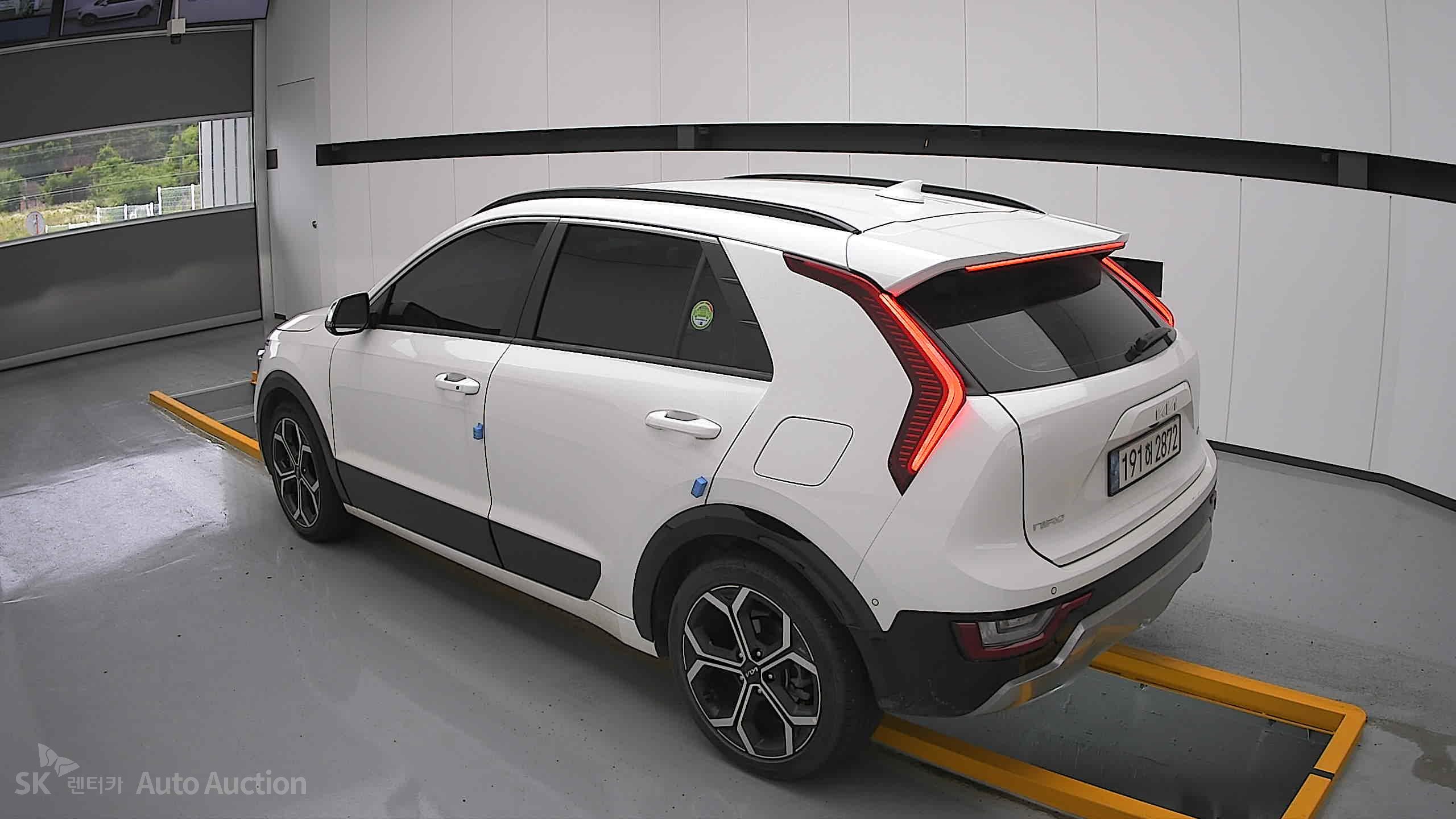 2022 - kia all-new niro