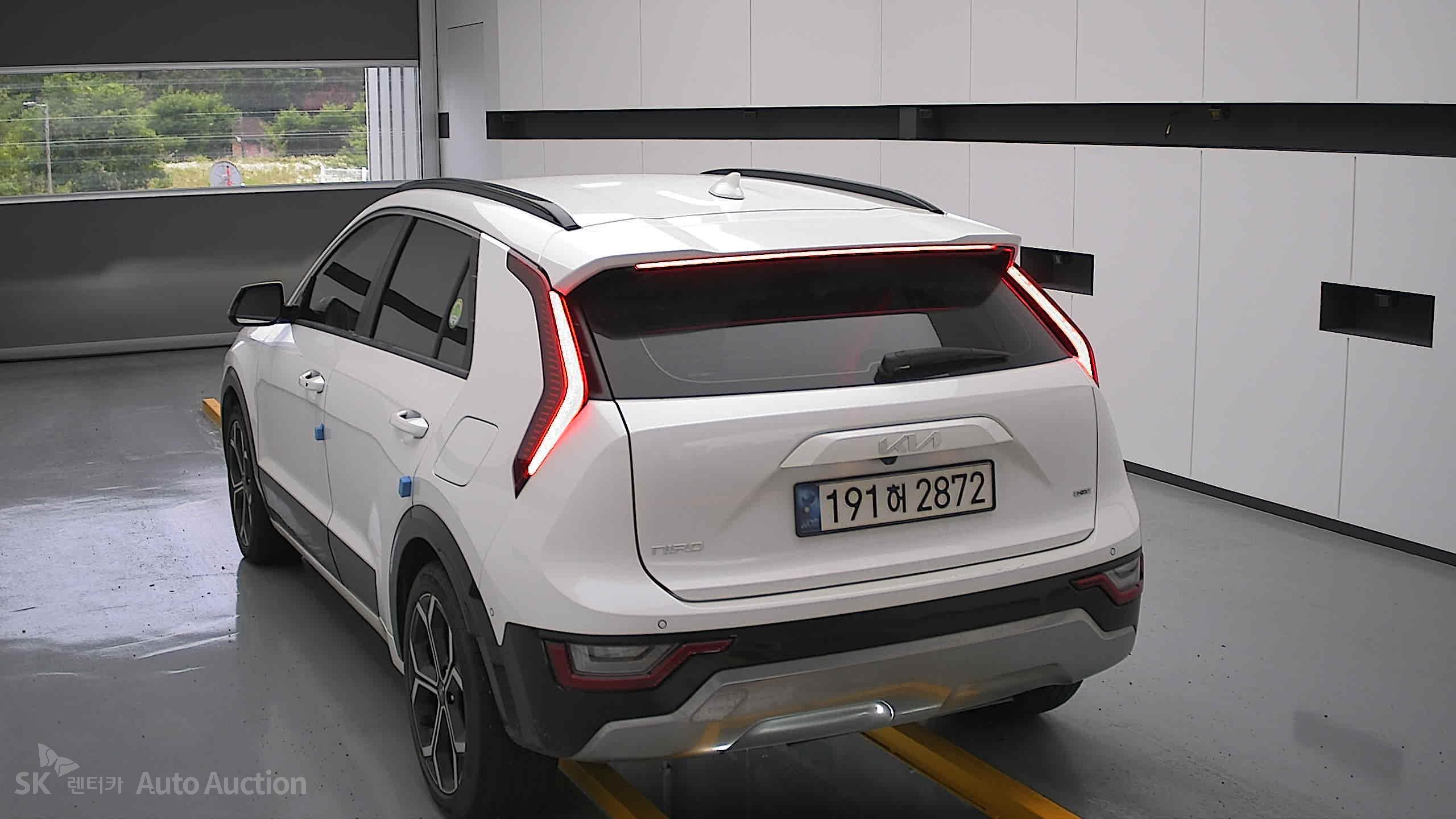 2022 - kia all-new niro