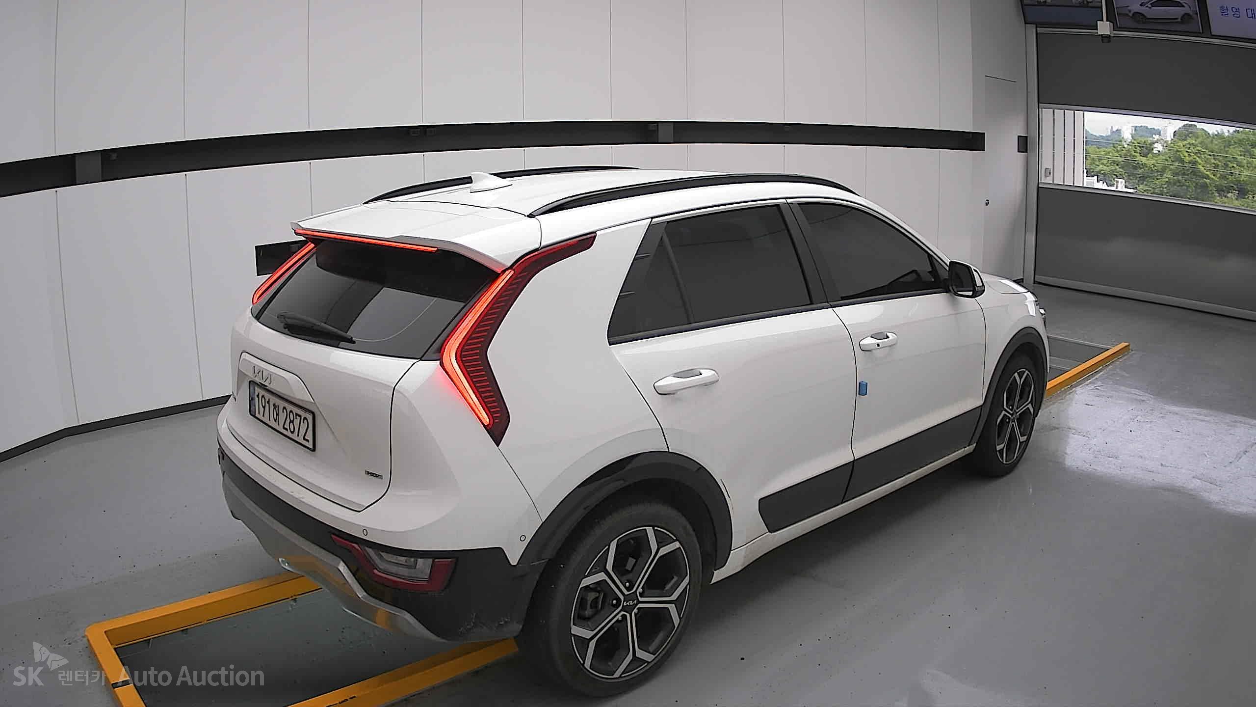 2022 - kia all-new niro