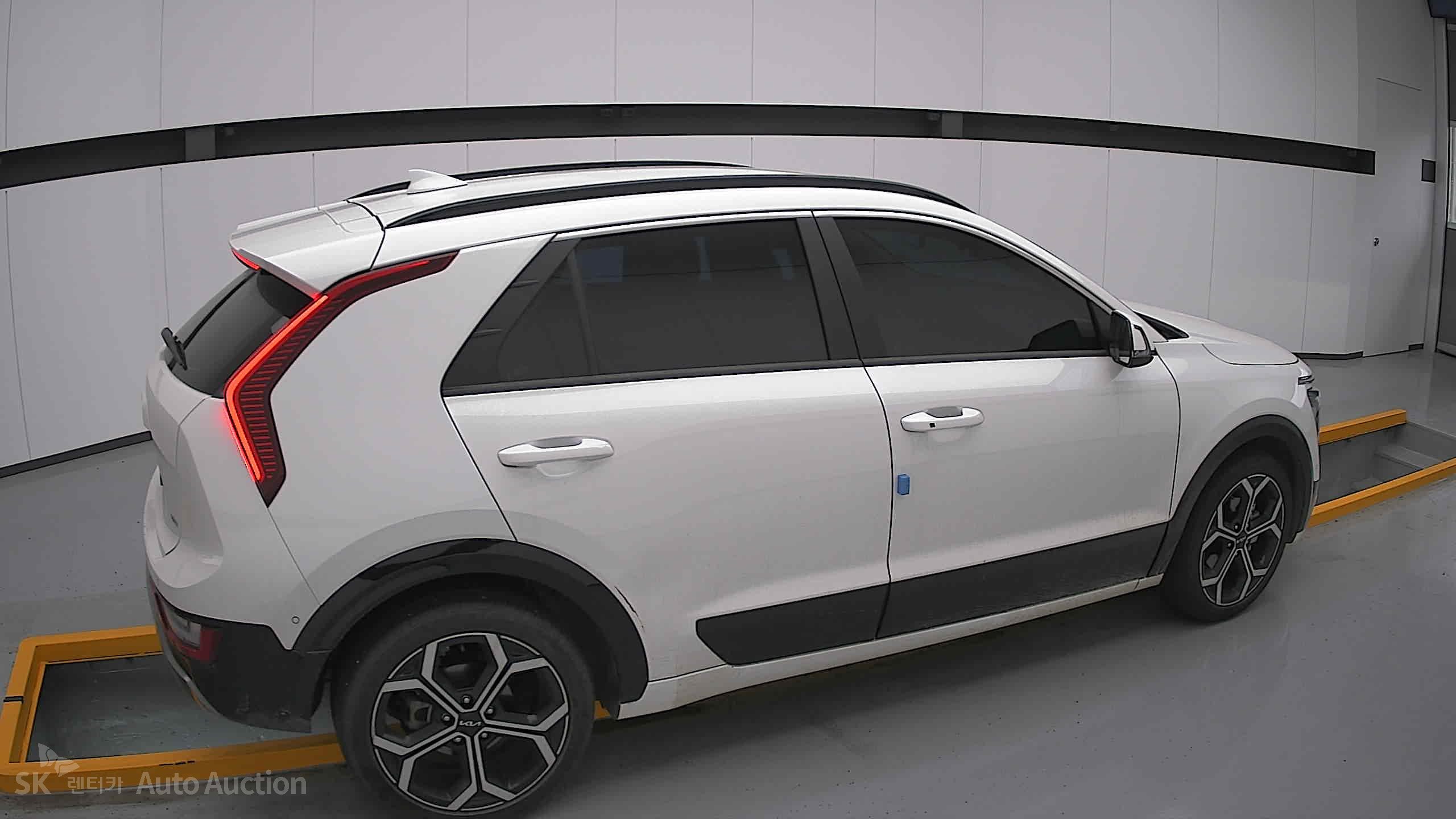 2022 - kia all-new niro