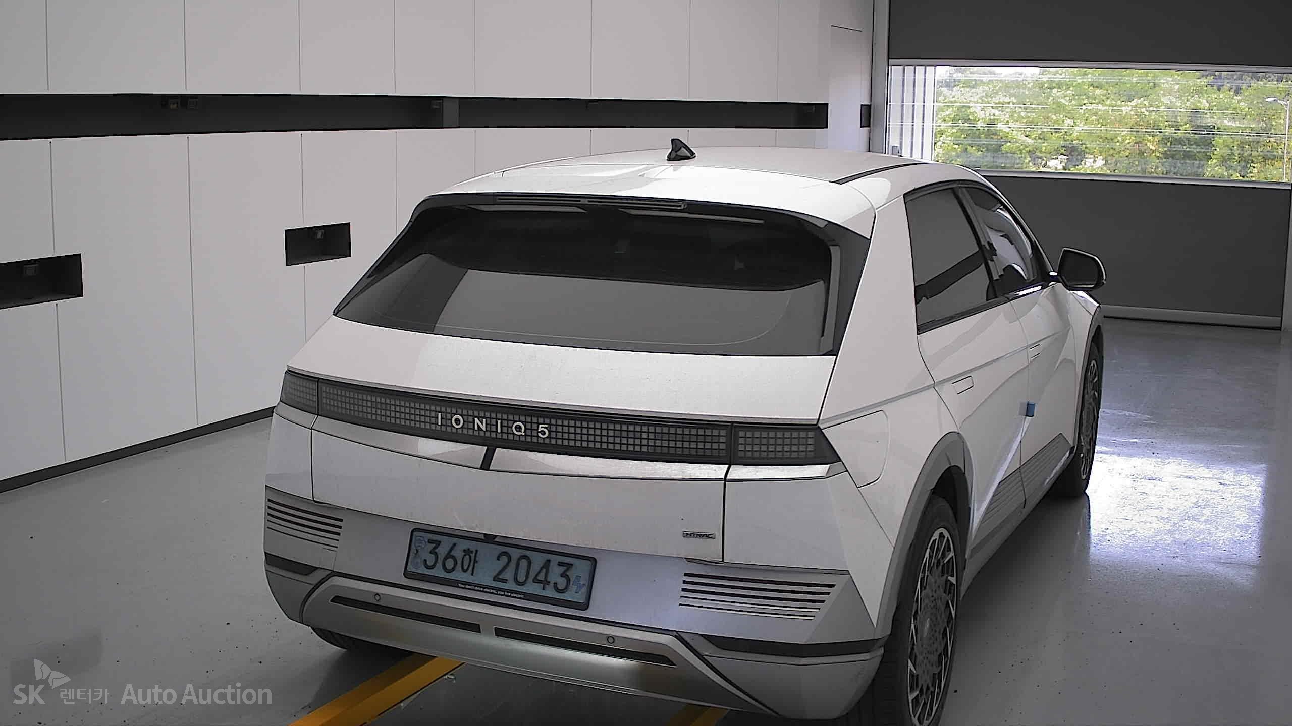 2022 - hyundai ioniq