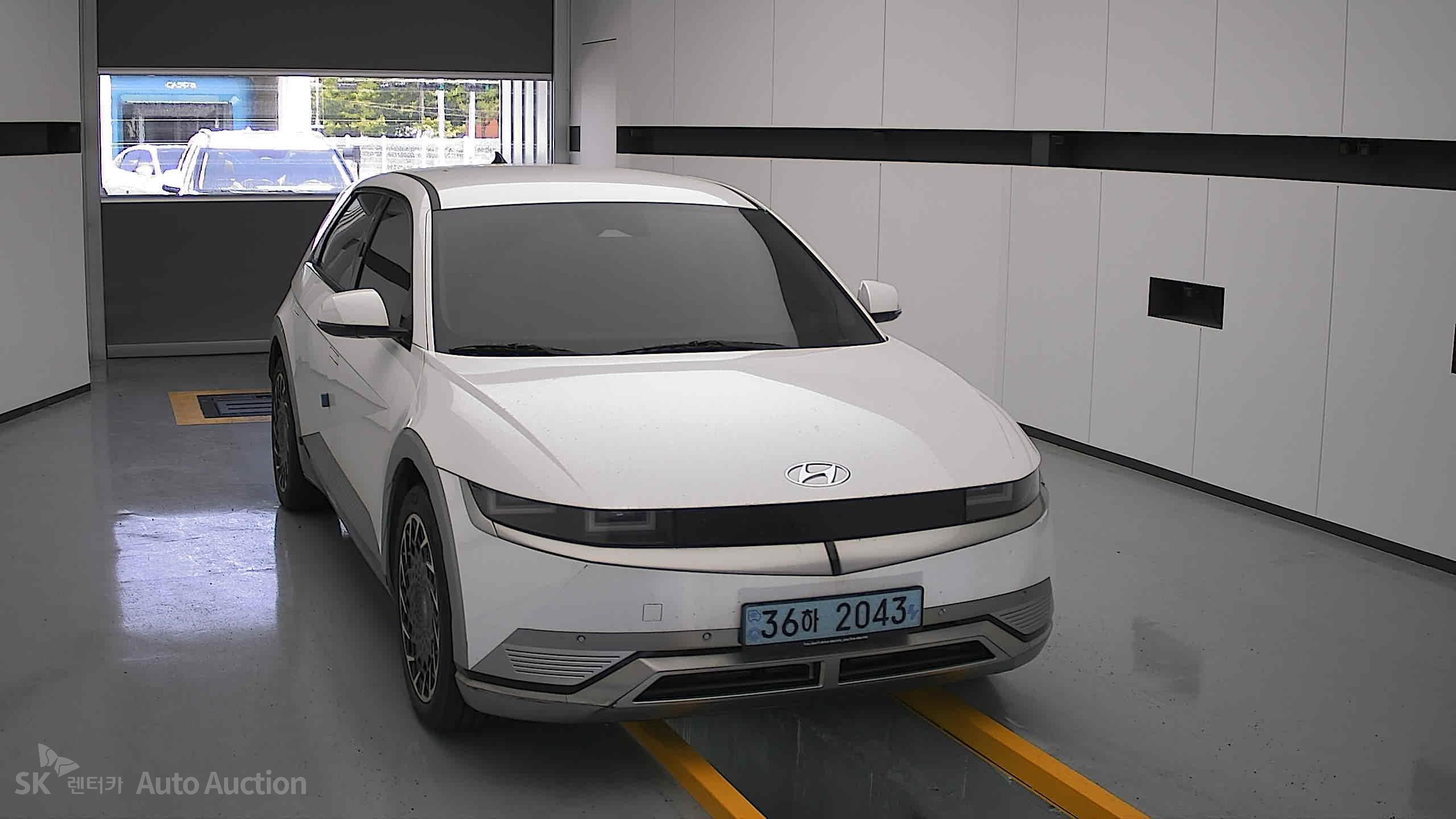 2022 - hyundai ioniq