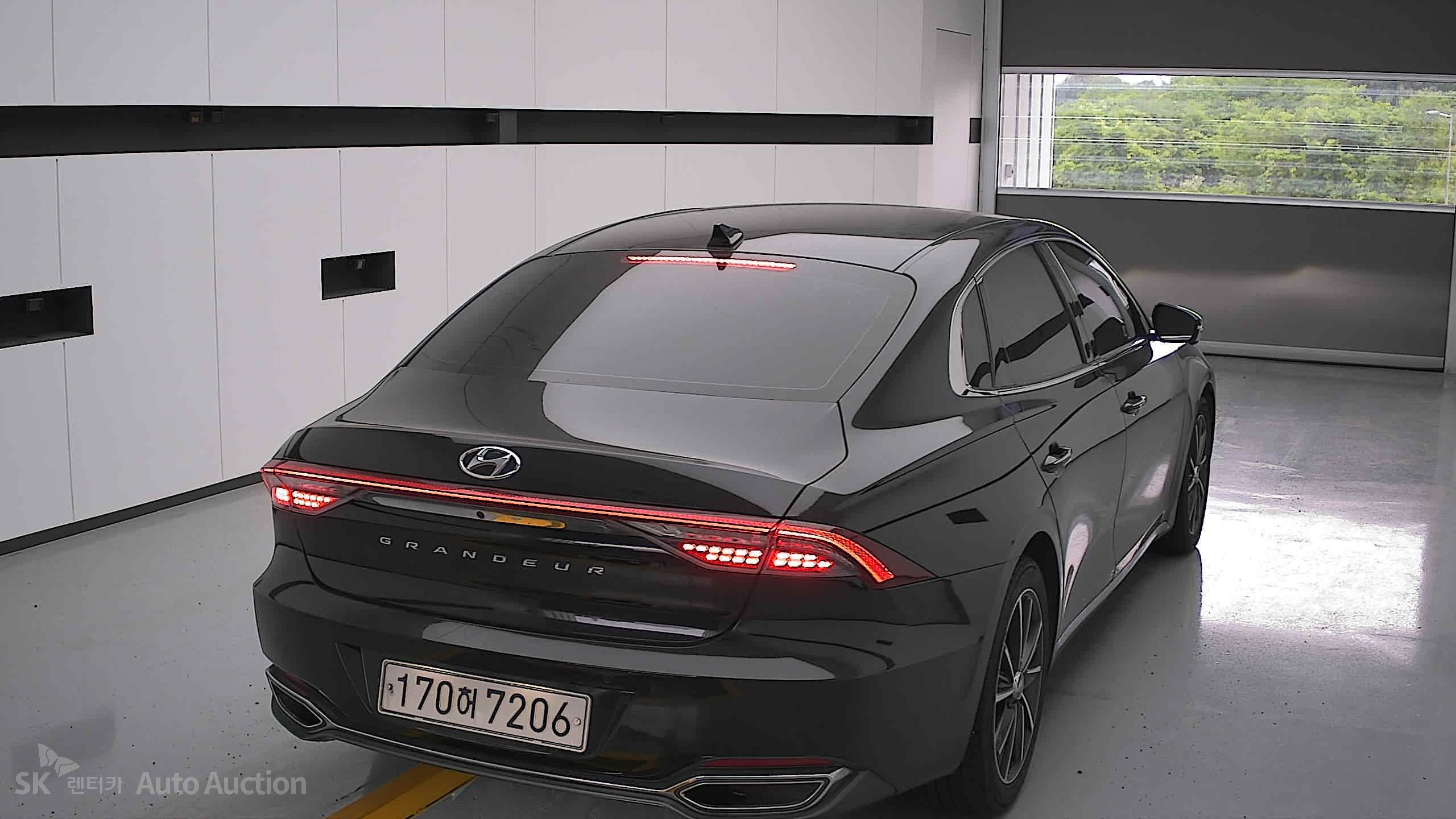 2021 - hyundai grandeur