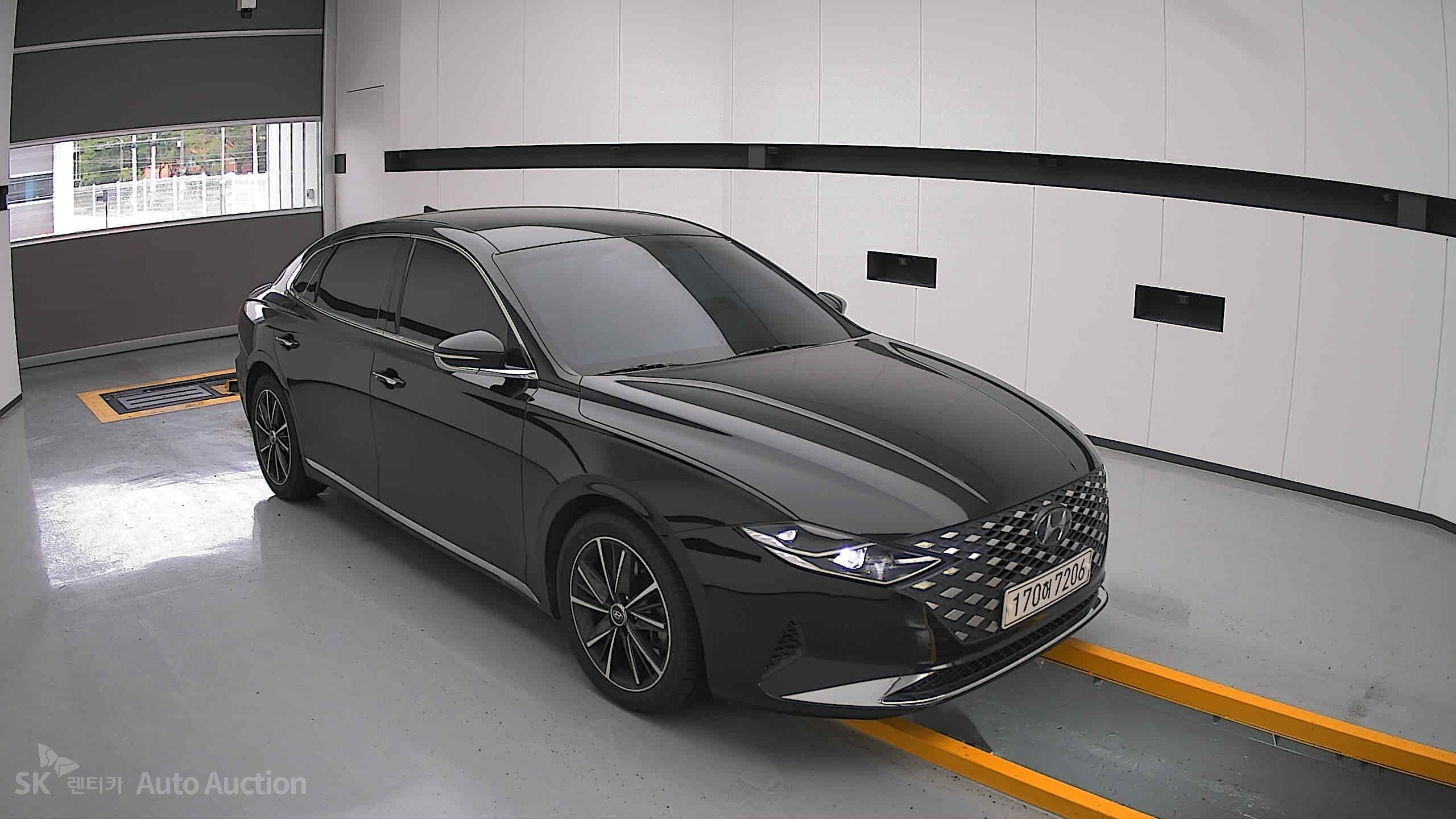 2021 - hyundai grandeur