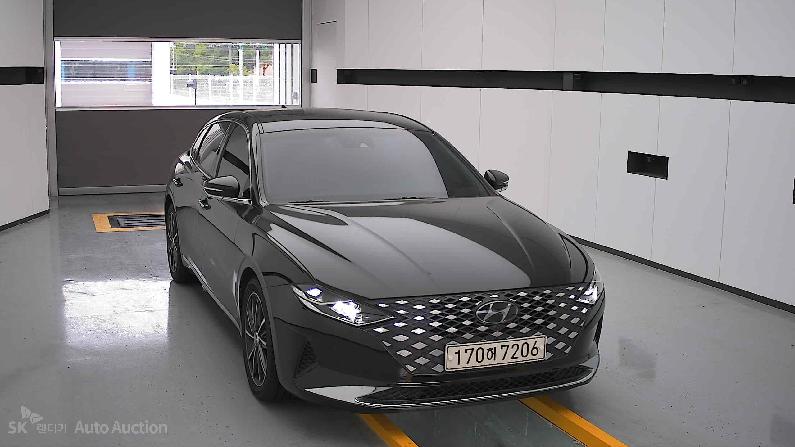 2021 - hyundai grandeur