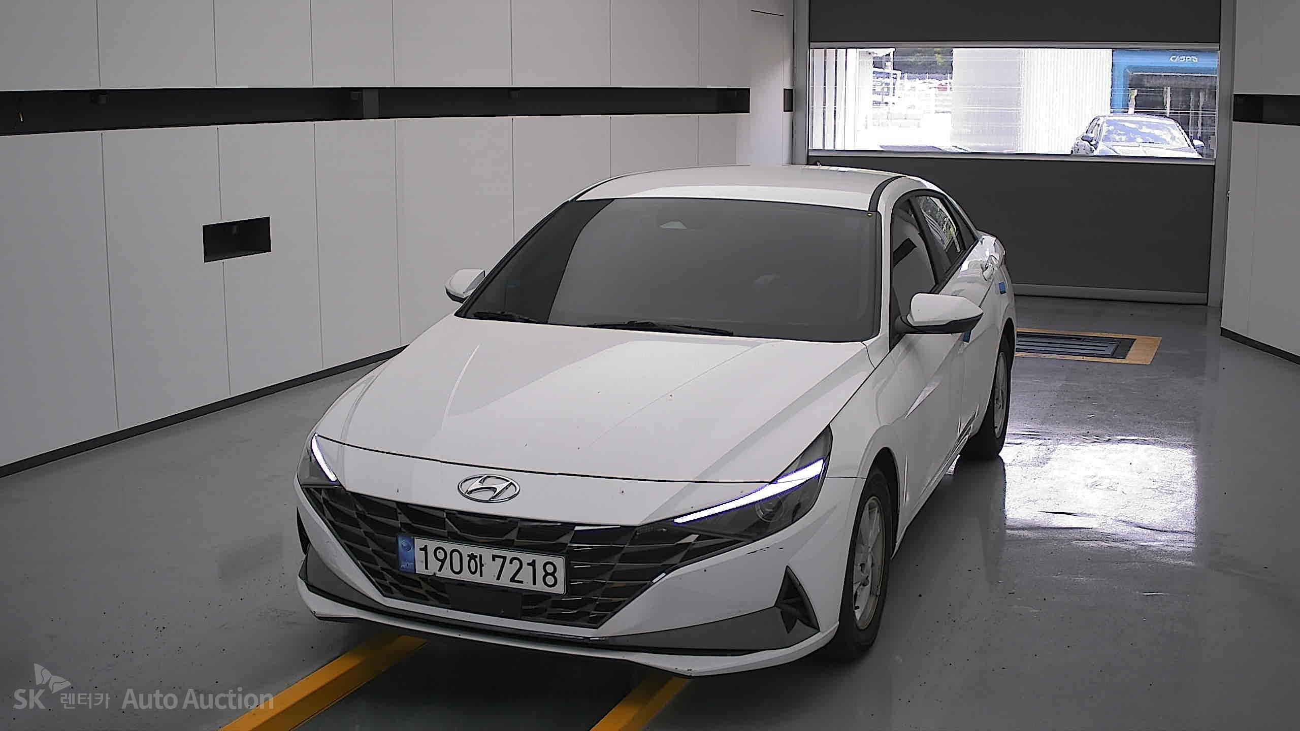 2023 - hyundai avante