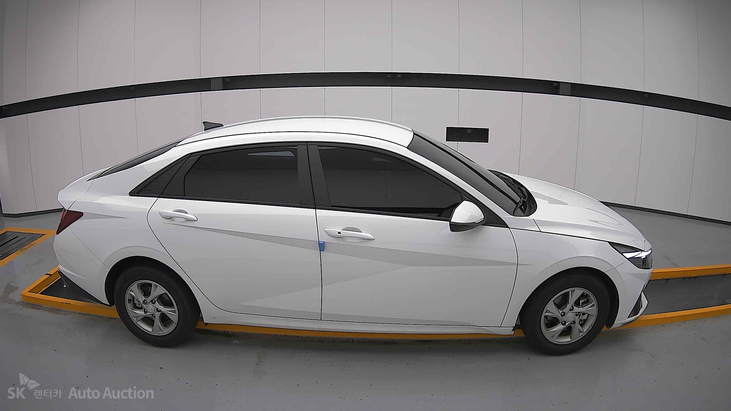 2023 - hyundai avante