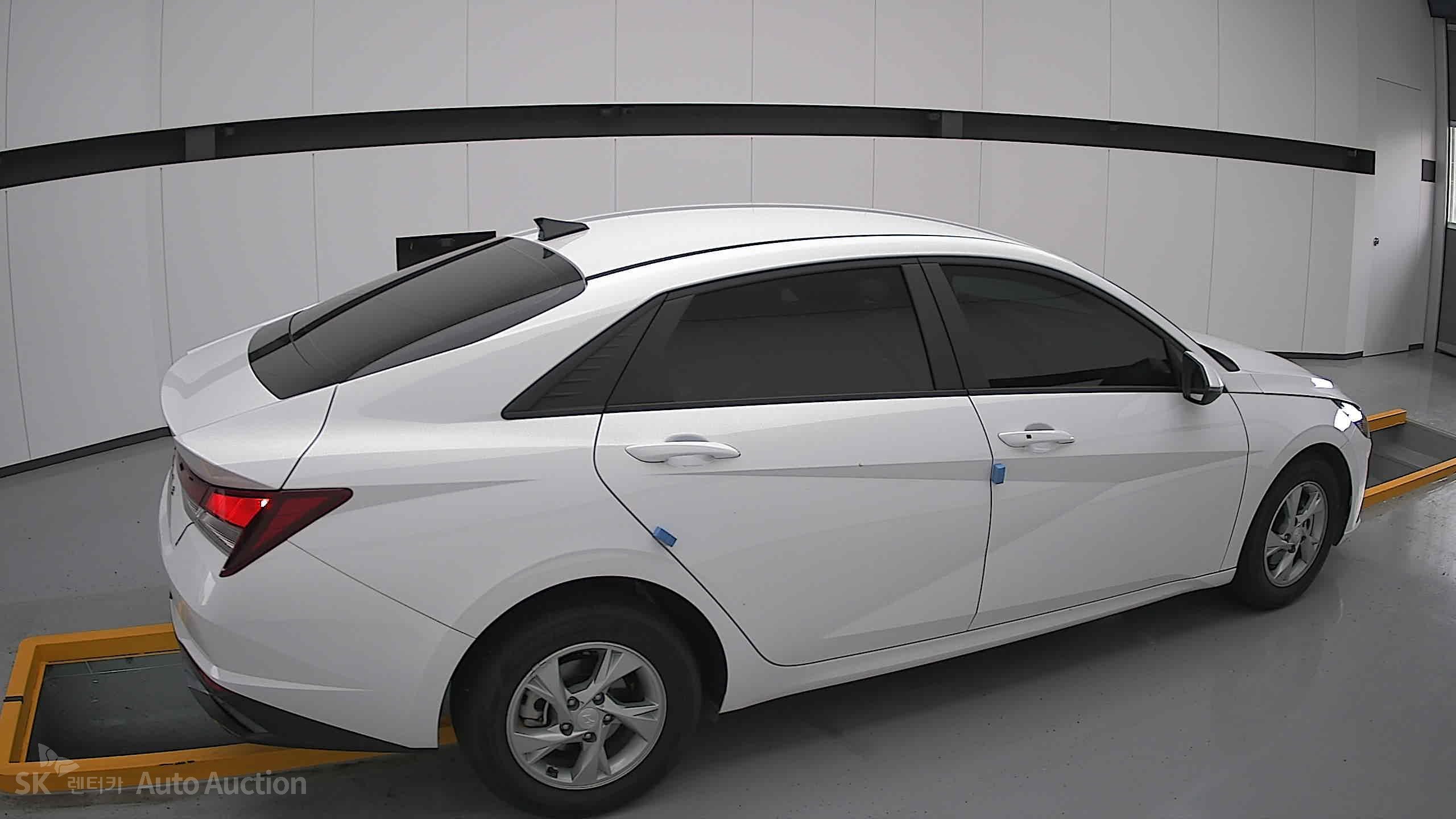2023 - hyundai avante
