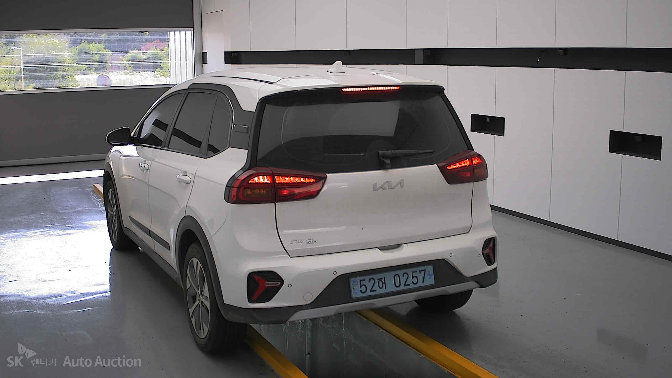 2023 - kia niro