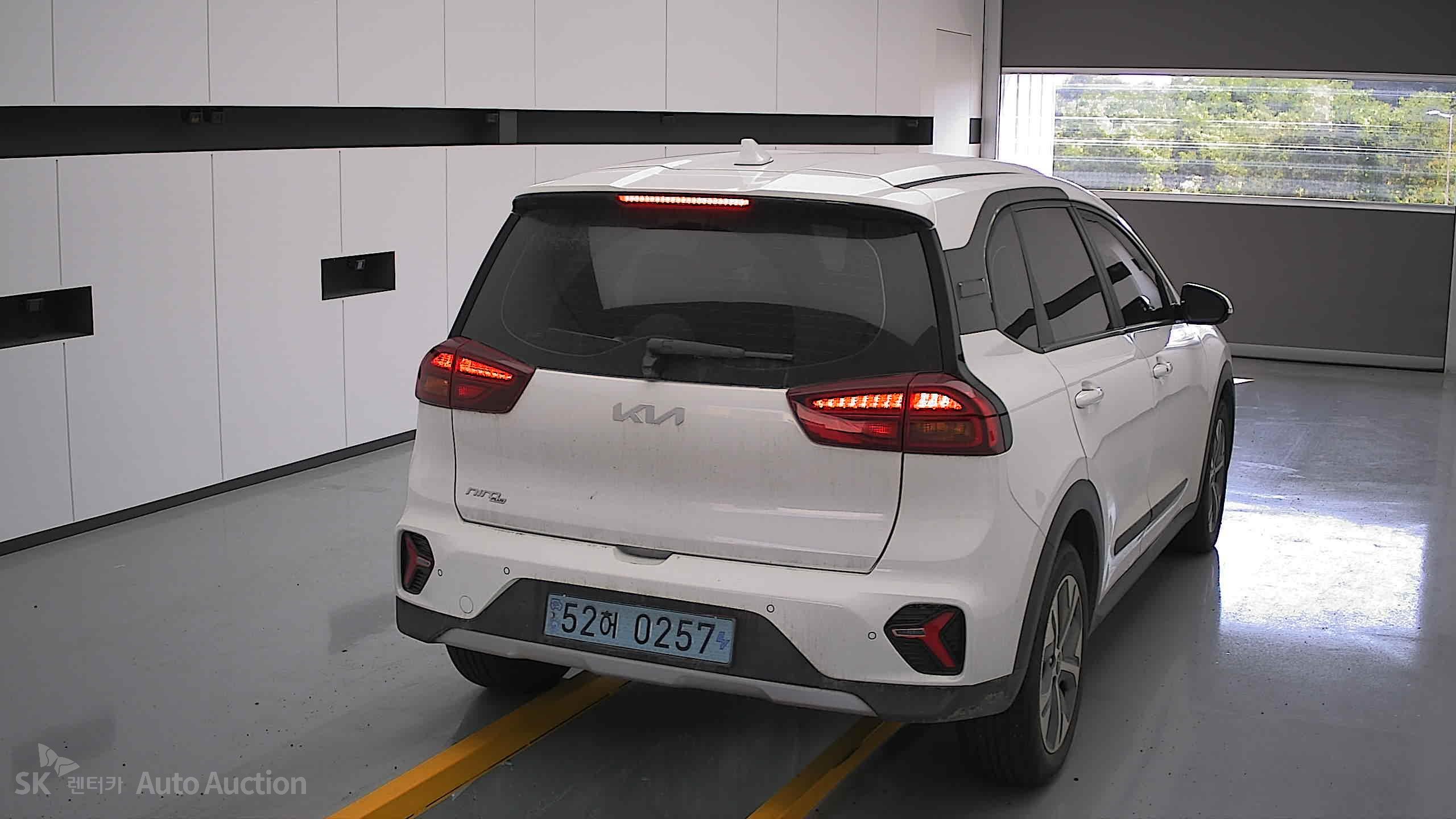 2023 - kia niro