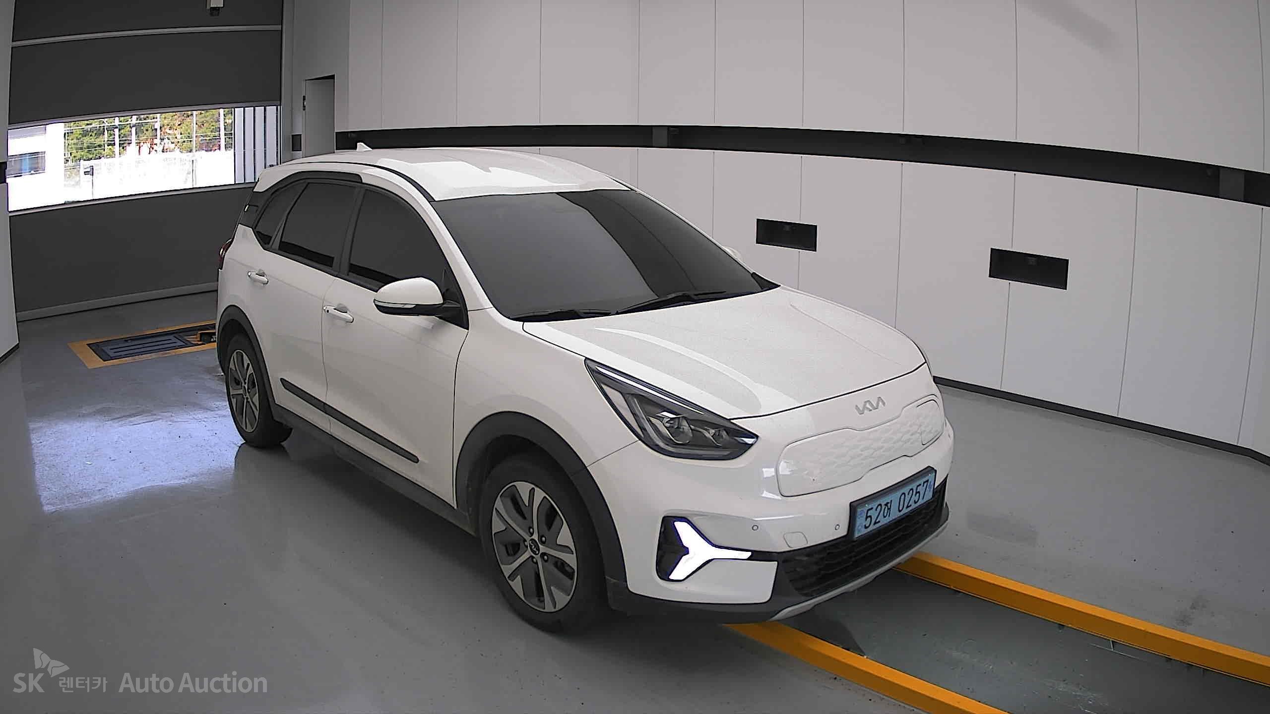 2023 - kia niro