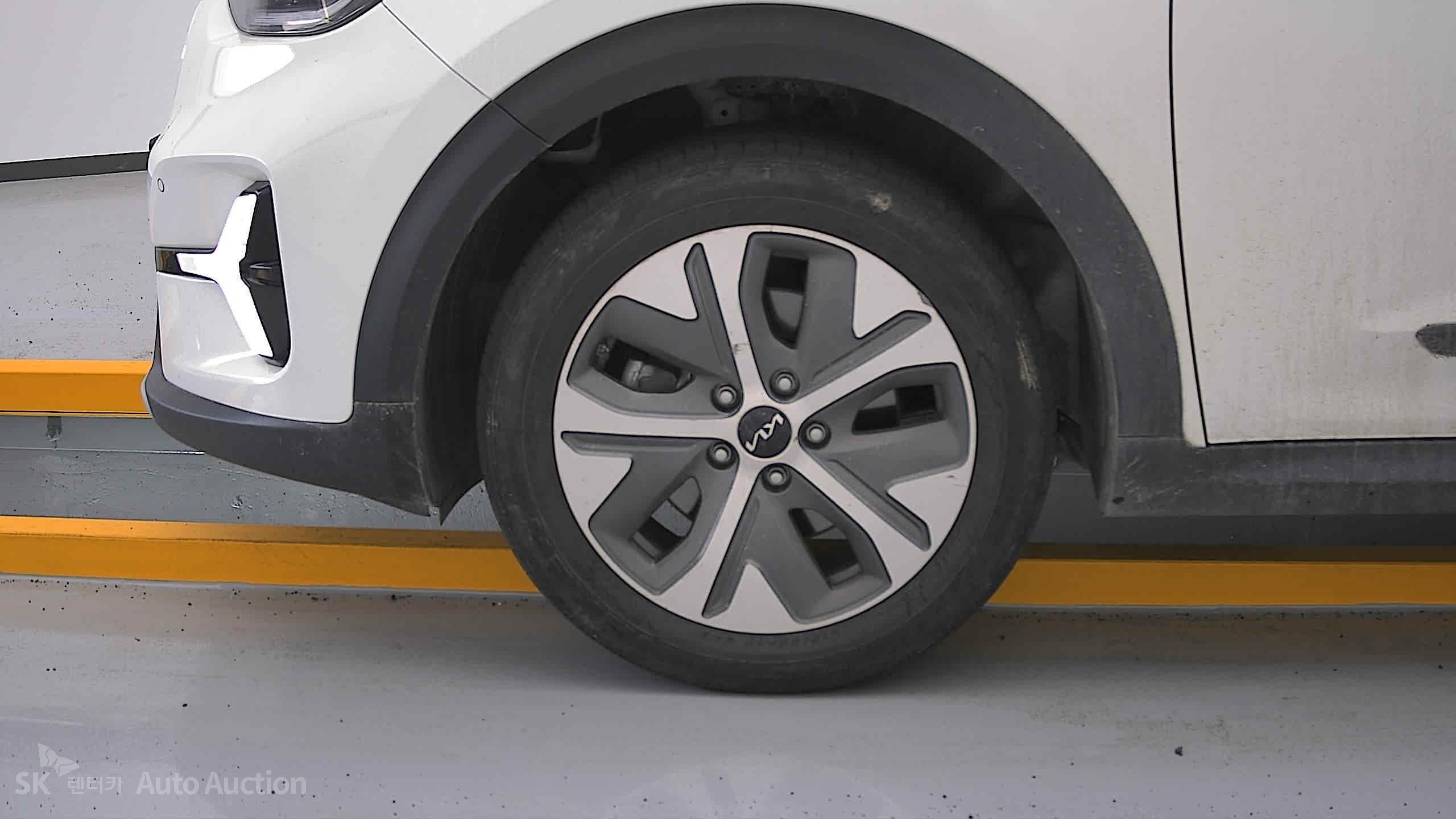 2023 - kia niro