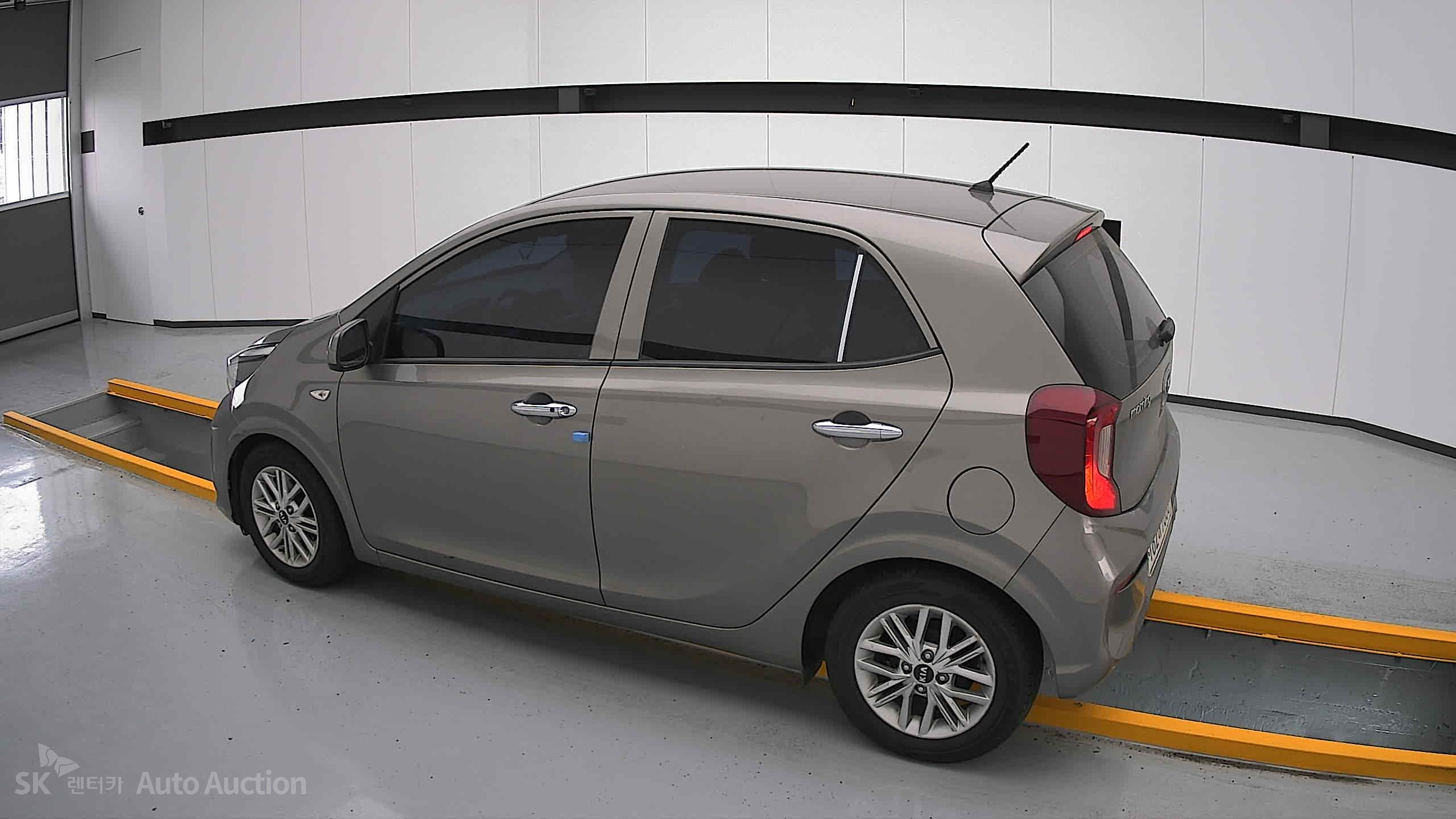 2021 - kia morning