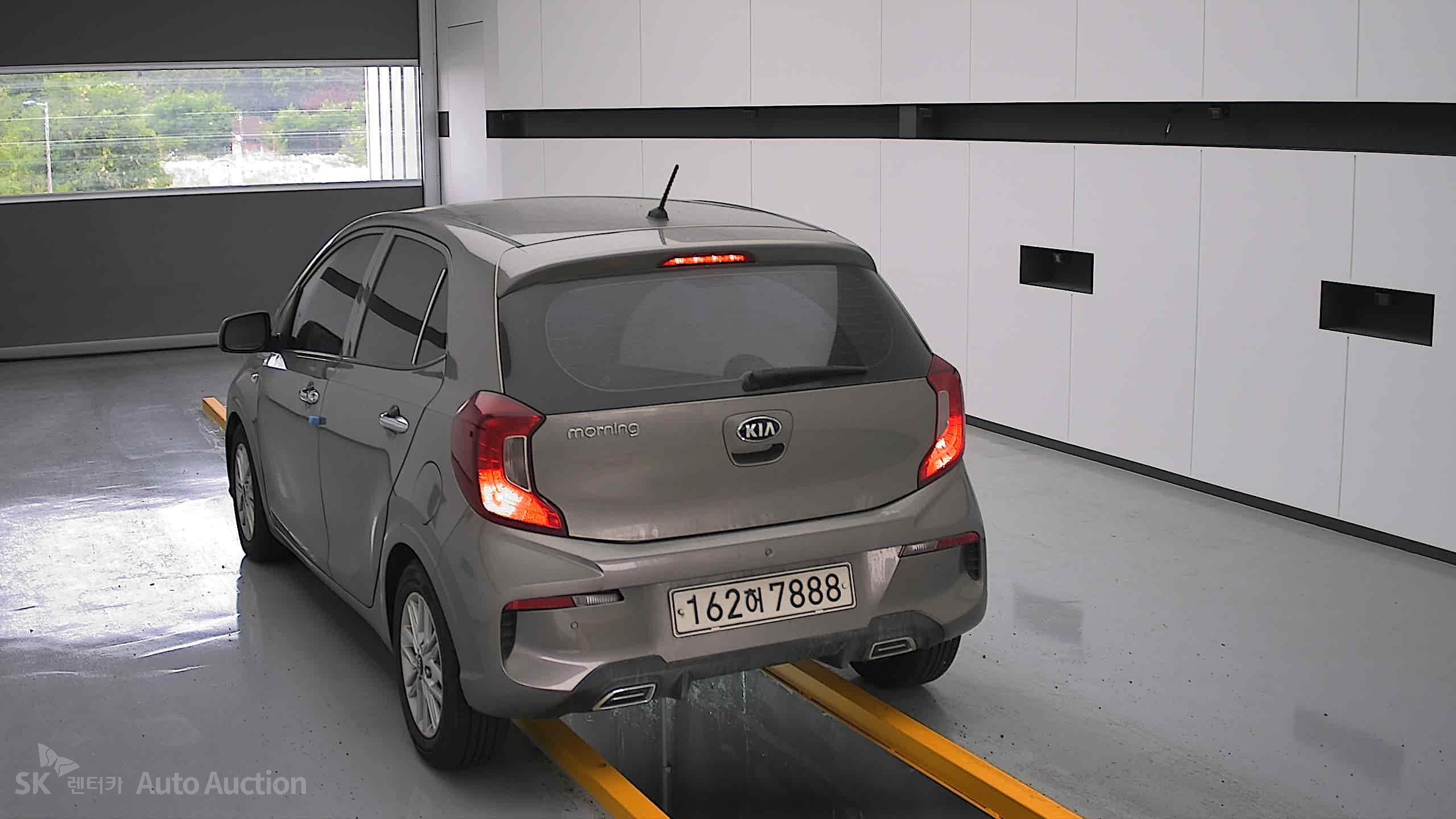 2021 - kia morning